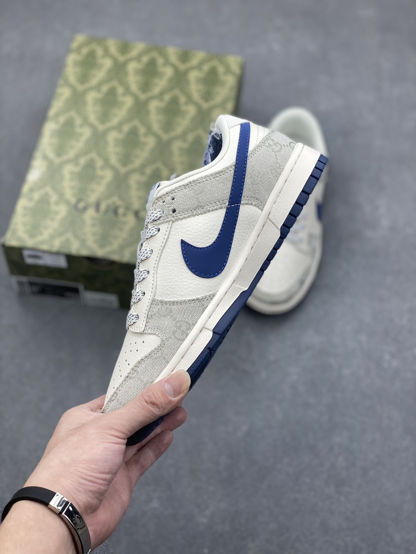 Nike SB Dunk Low "Gucci" Casual Sneakers - Limited Edition & High Quality 3 i1731438026 7239 3