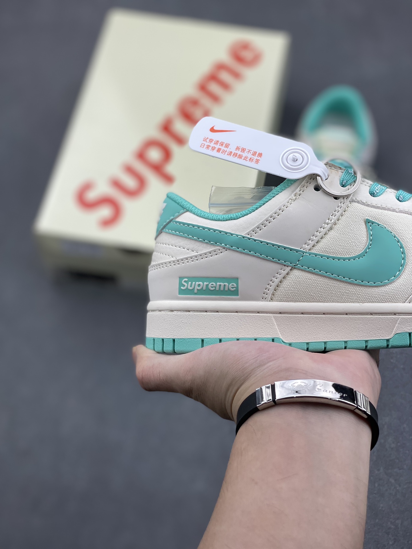 Nike SB Dunk Low Supreme Wheat Green Canvas Custom Anniversary Sneakers 5 i1731602909 8713 4