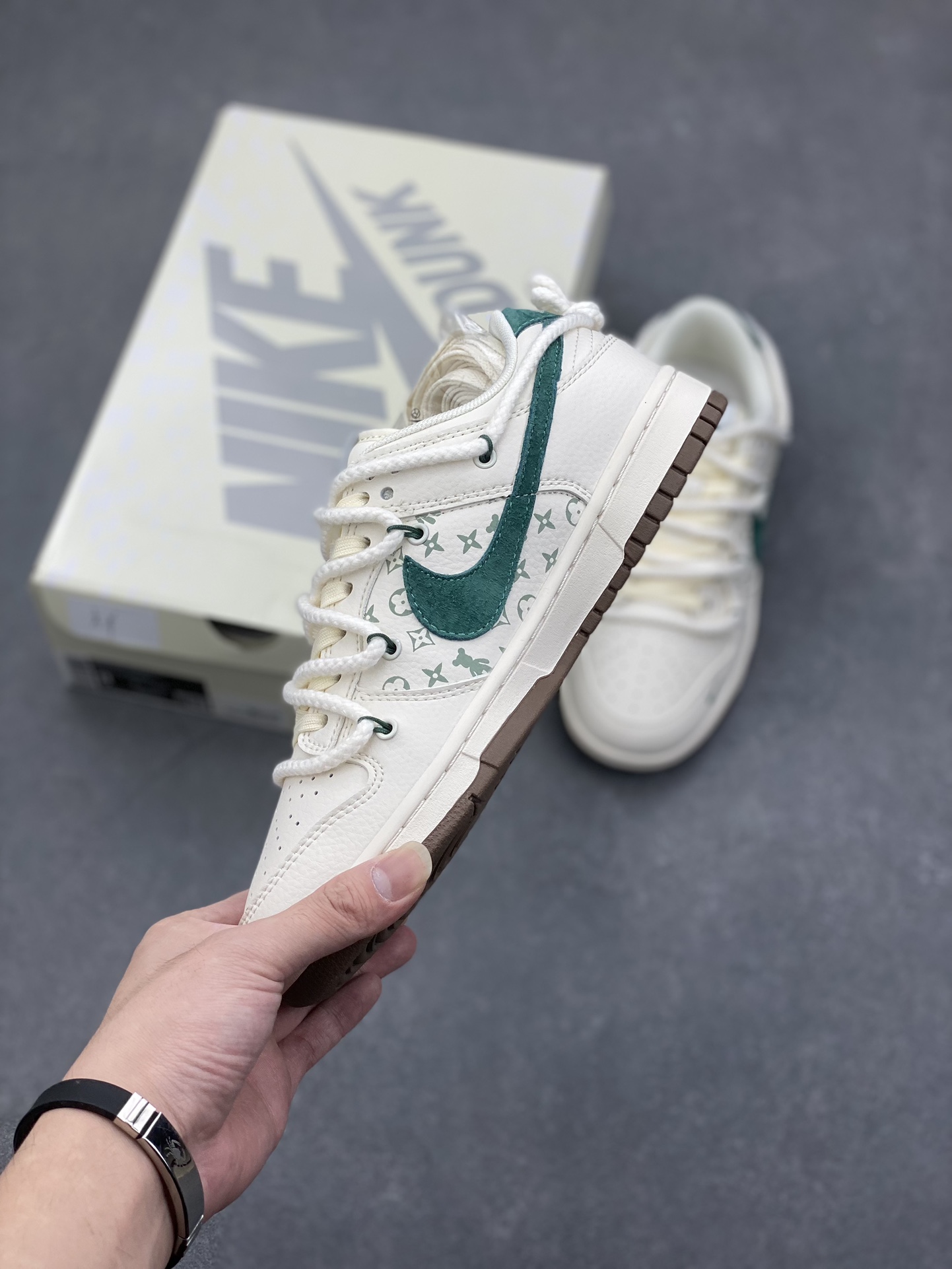 Nike SB Dunk Low 'Grateful Dead Bears' Anniversary Custom Sneakers 4 i1731775361 8599 8