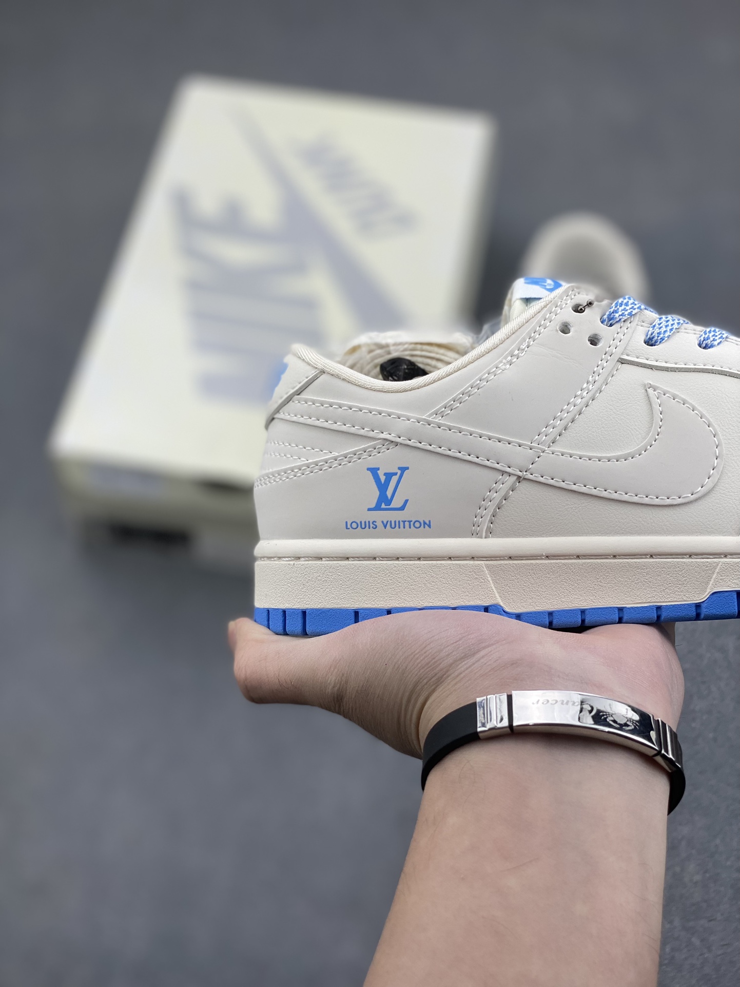 Nike SB Dunk Low Louis Vuitton Collab - Cream & Blue Premium Leather Sneakers 5 i1732090136 954 2