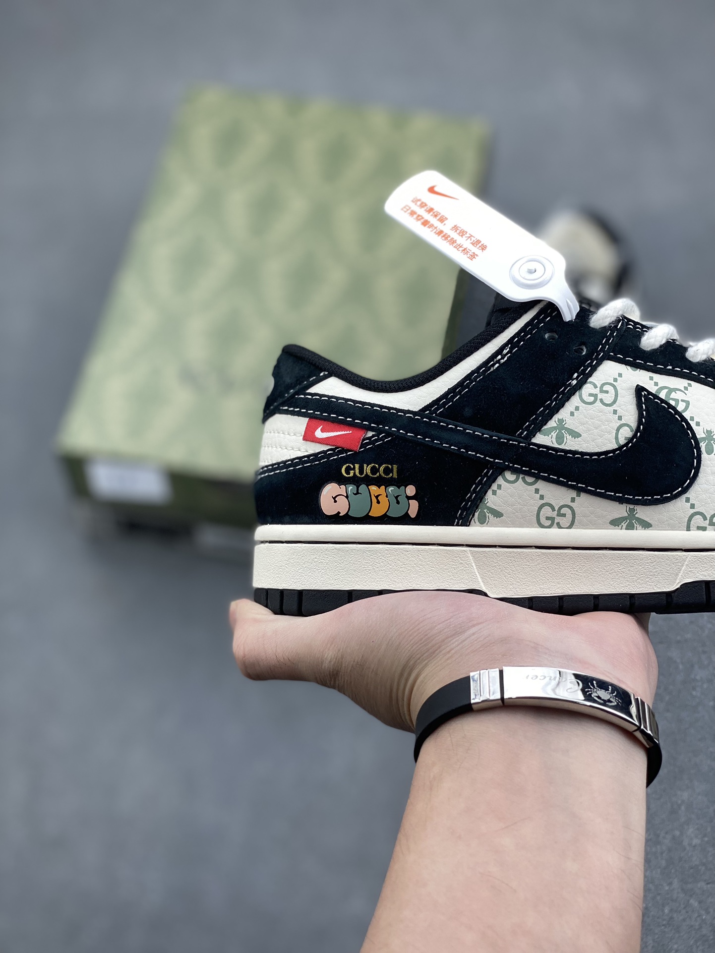 Nike SB Dunk Low Gucci Black White: Anniversary High-End Custom Sneakers 6 i1732138483 9313 5