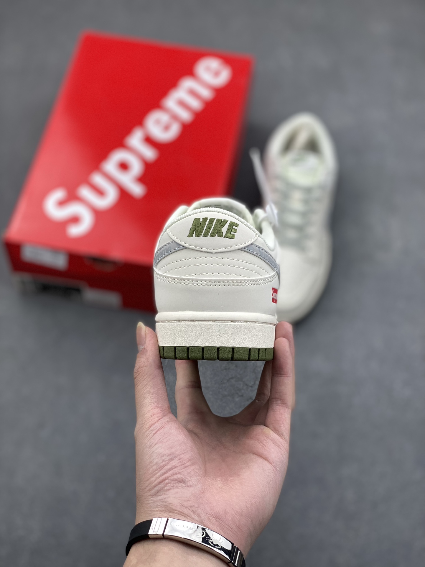 Nike SB Dunk Low Supreme Collab Cream Anniversary Edition Custom Sneakers 5 i1732138727 4262 0