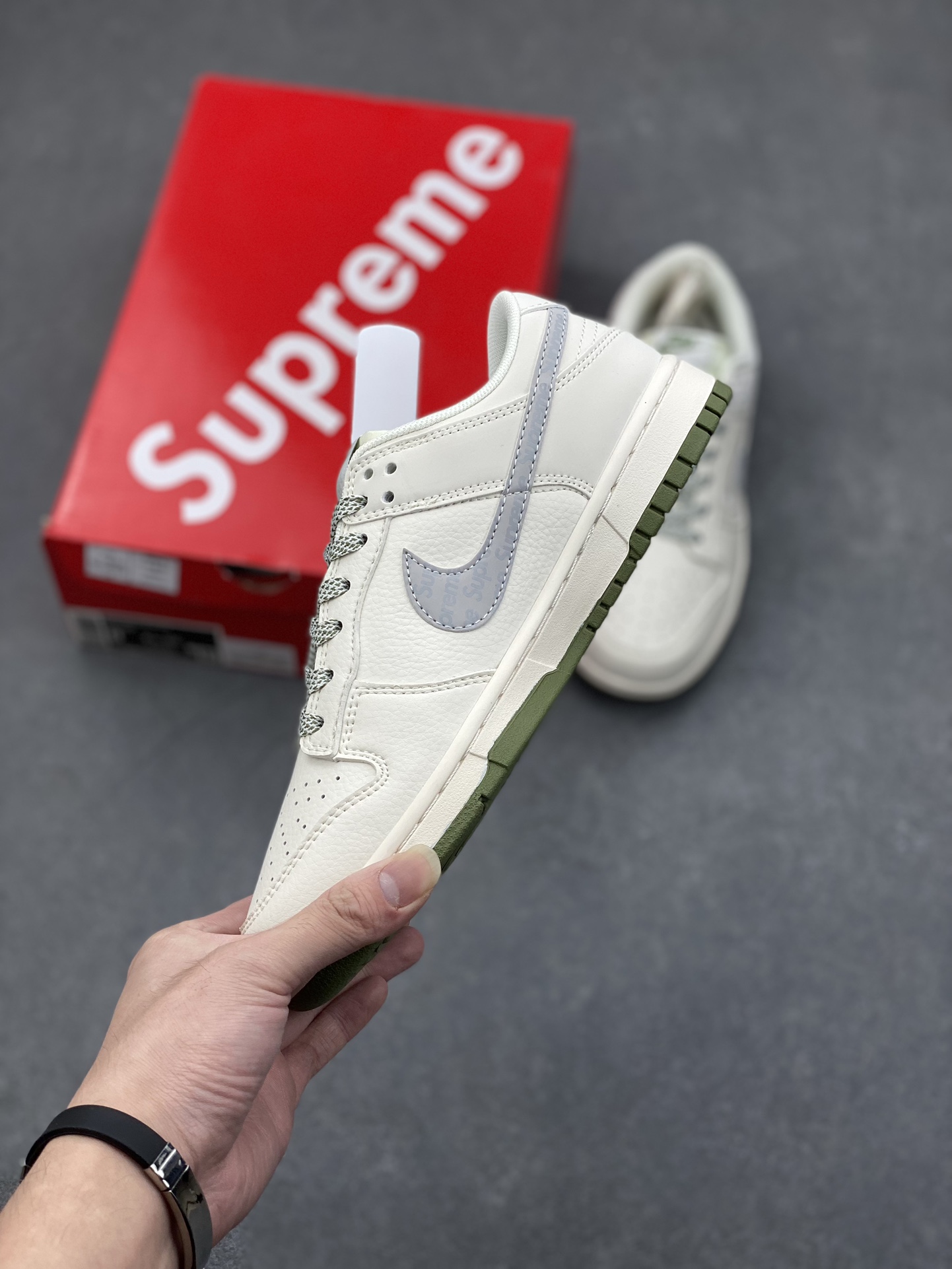 Nike SB Dunk Low Supreme Collab Cream Anniversary Edition Custom Sneakers 4 i1732138728 9271 2