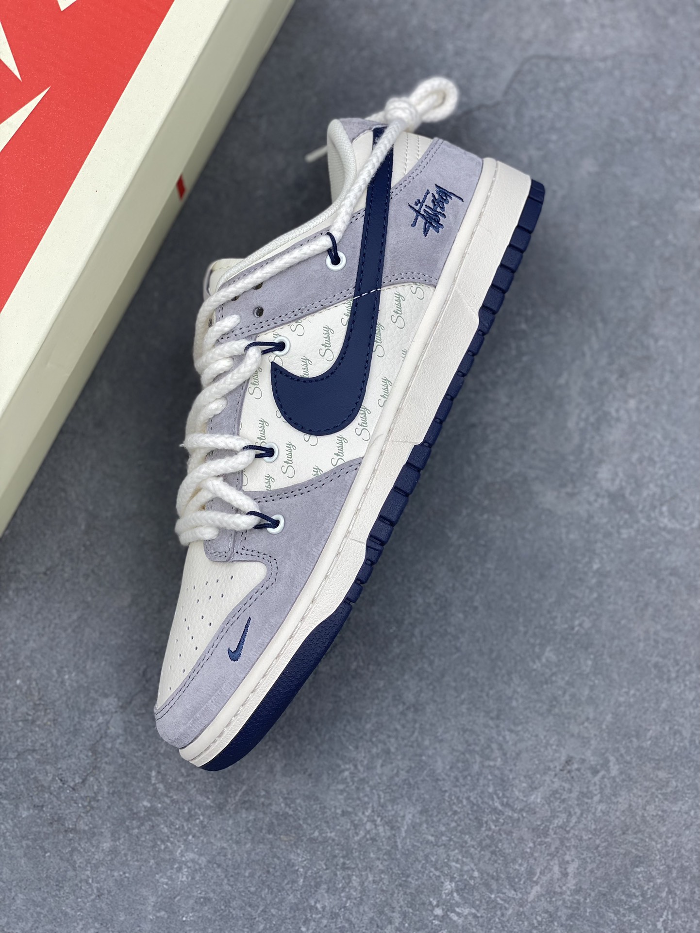 Nike SB Dunk Low Stussy Collab - Anniversary Edition - Premium Quality 8 i1732213710 6602 8