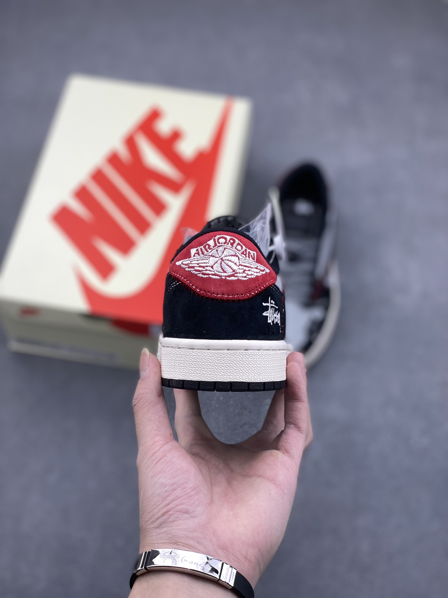 Travis Scott x Fragment Design x Stussy Air Jordan 1 Low OG SP 4 i1732293703 9684 1