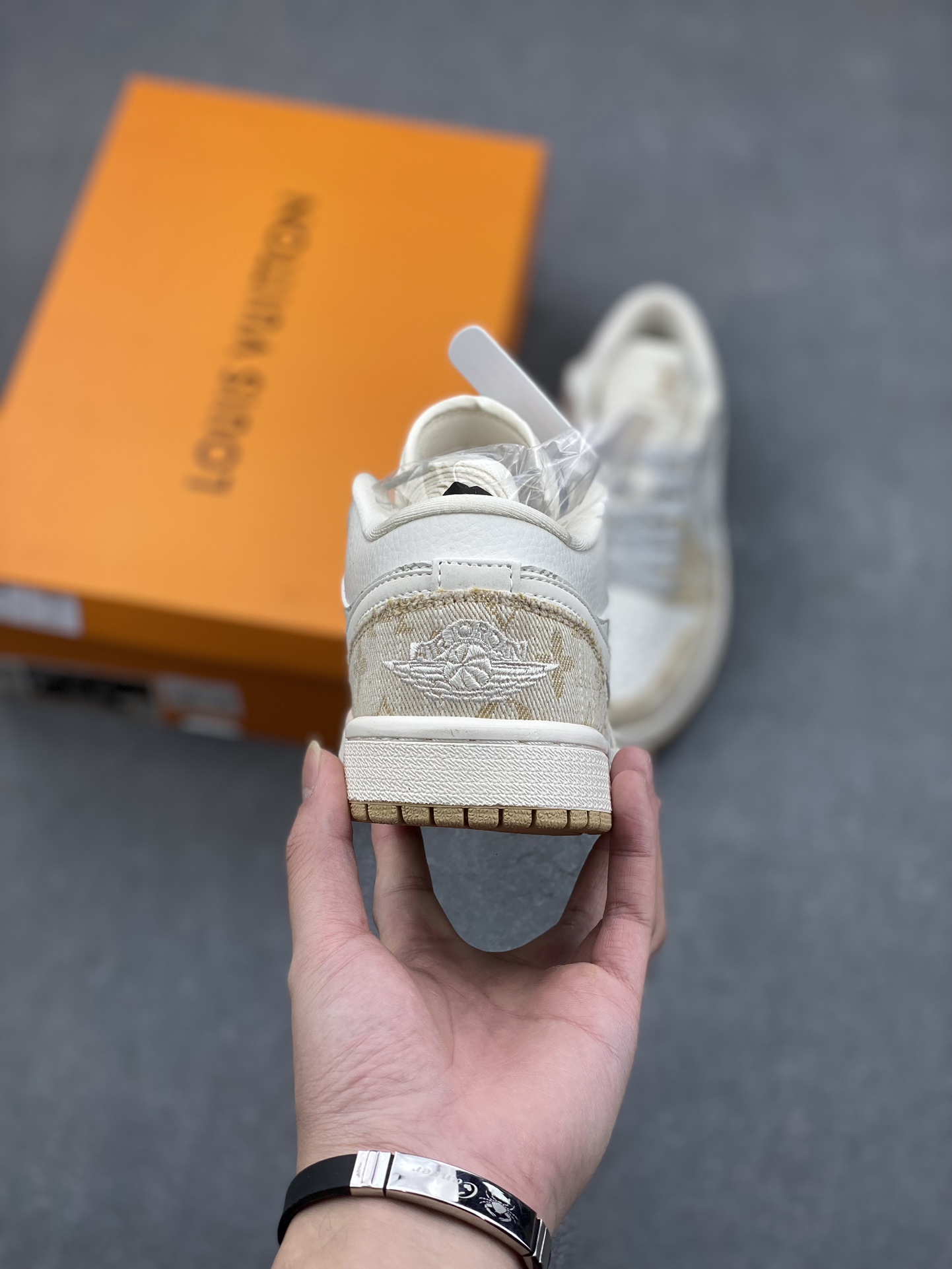 Nike Air Jordan 1 Low Louis Vuitton Collab Custom Sneakers 4 i1732381306 3997 2