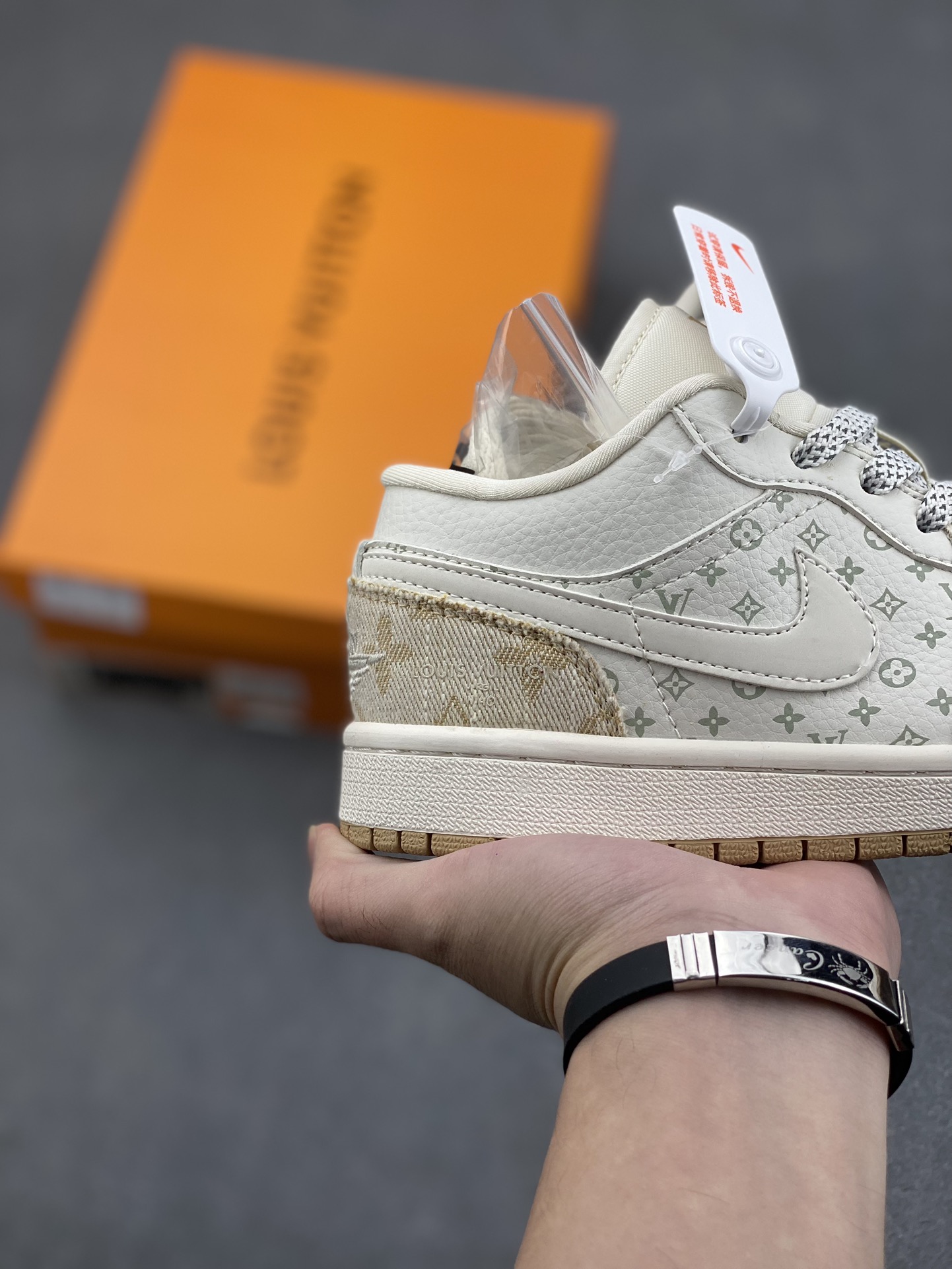 Nike Air Jordan 1 Low Louis Vuitton Collab Custom Sneakers 5 i1732381307 1715 6