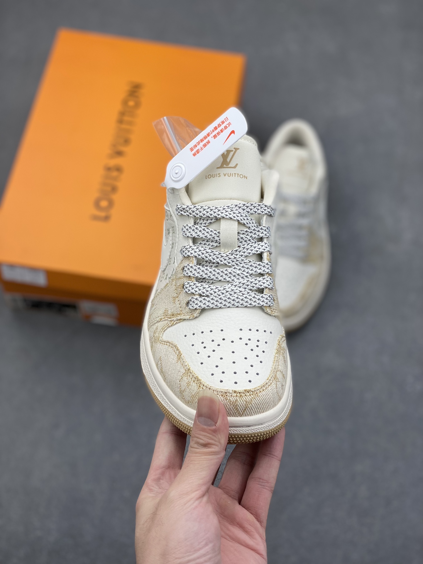 Nike Air Jordan 1 Low Louis Vuitton Collab Custom Sneakers 2 i1732381307 2165 5