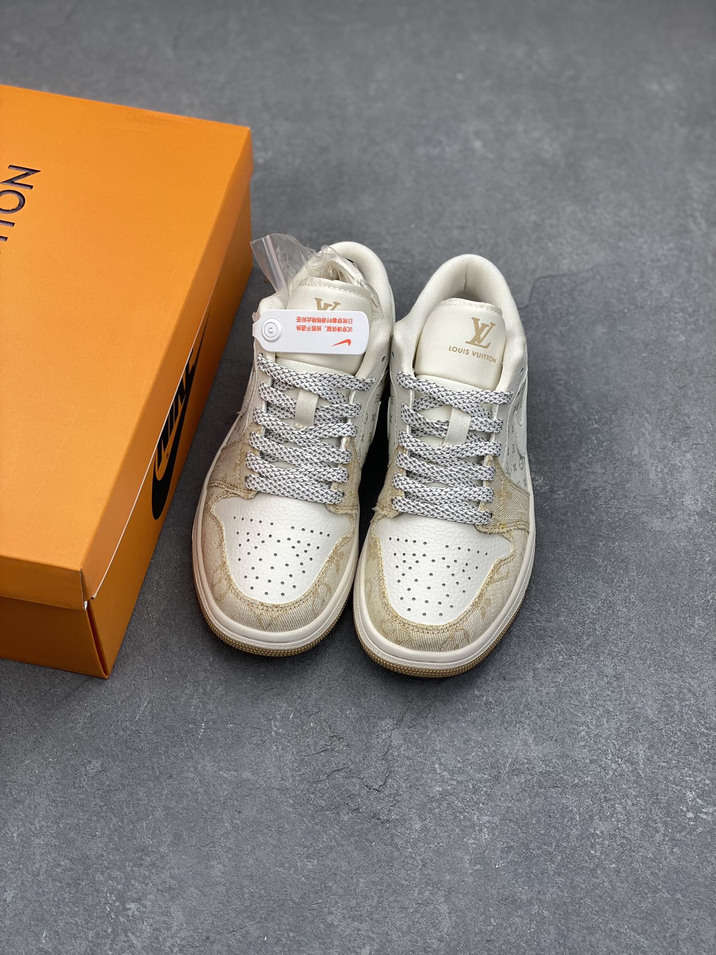 Nike Air Jordan 1 Low Louis Vuitton Collab Custom Sneakers 8 i1732381307 8850 7