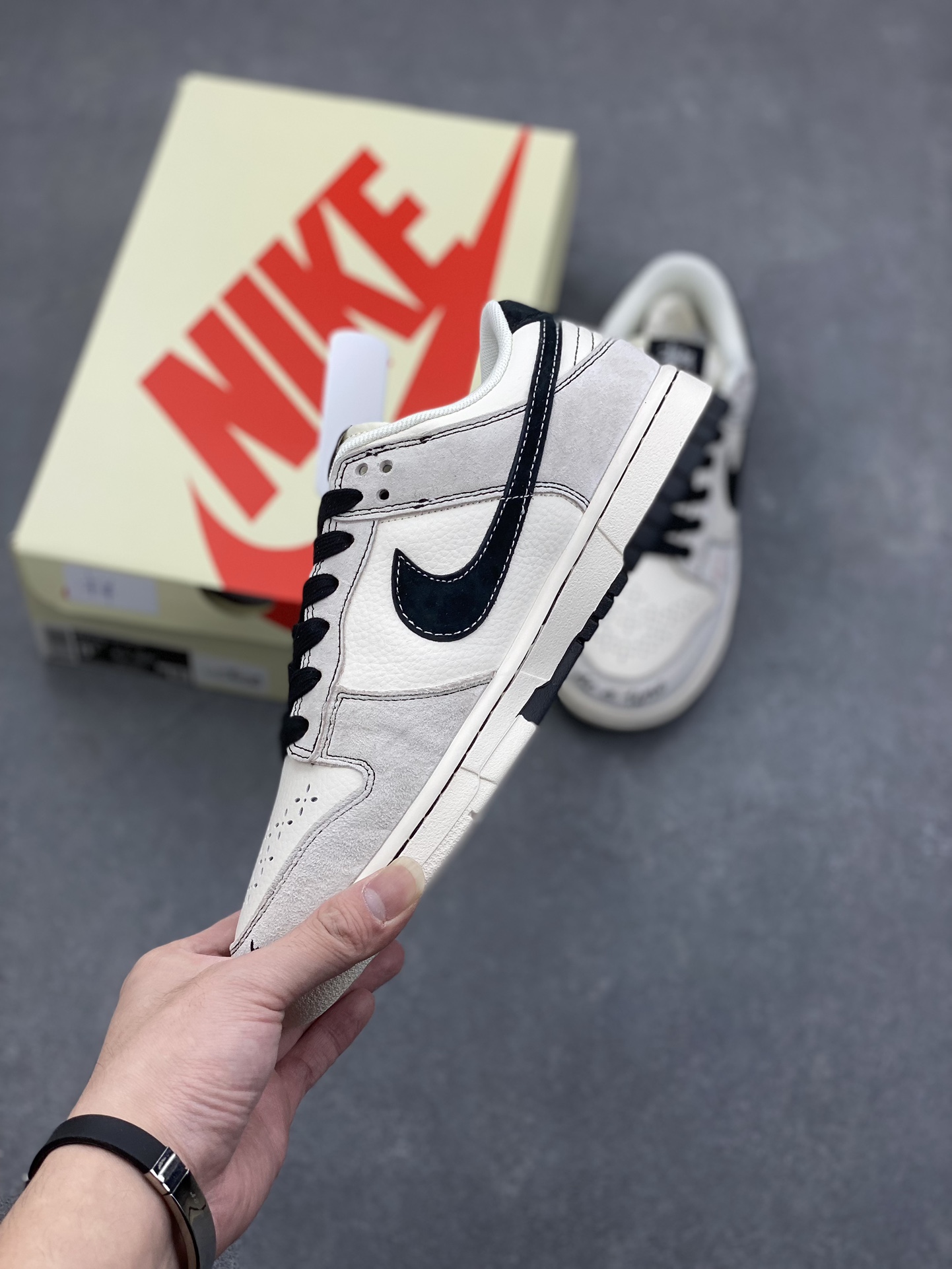 Nike SB Dunk Low Stussy Collab Anniversary Edition Custom Sneakers 4 i1732381824 1321 6