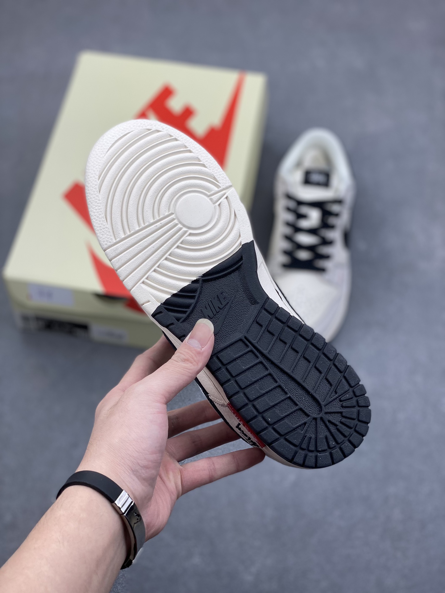 Nike SB Dunk Low Stussy Collab Anniversary Edition Custom Sneakers 7 i1732381824 3322 3