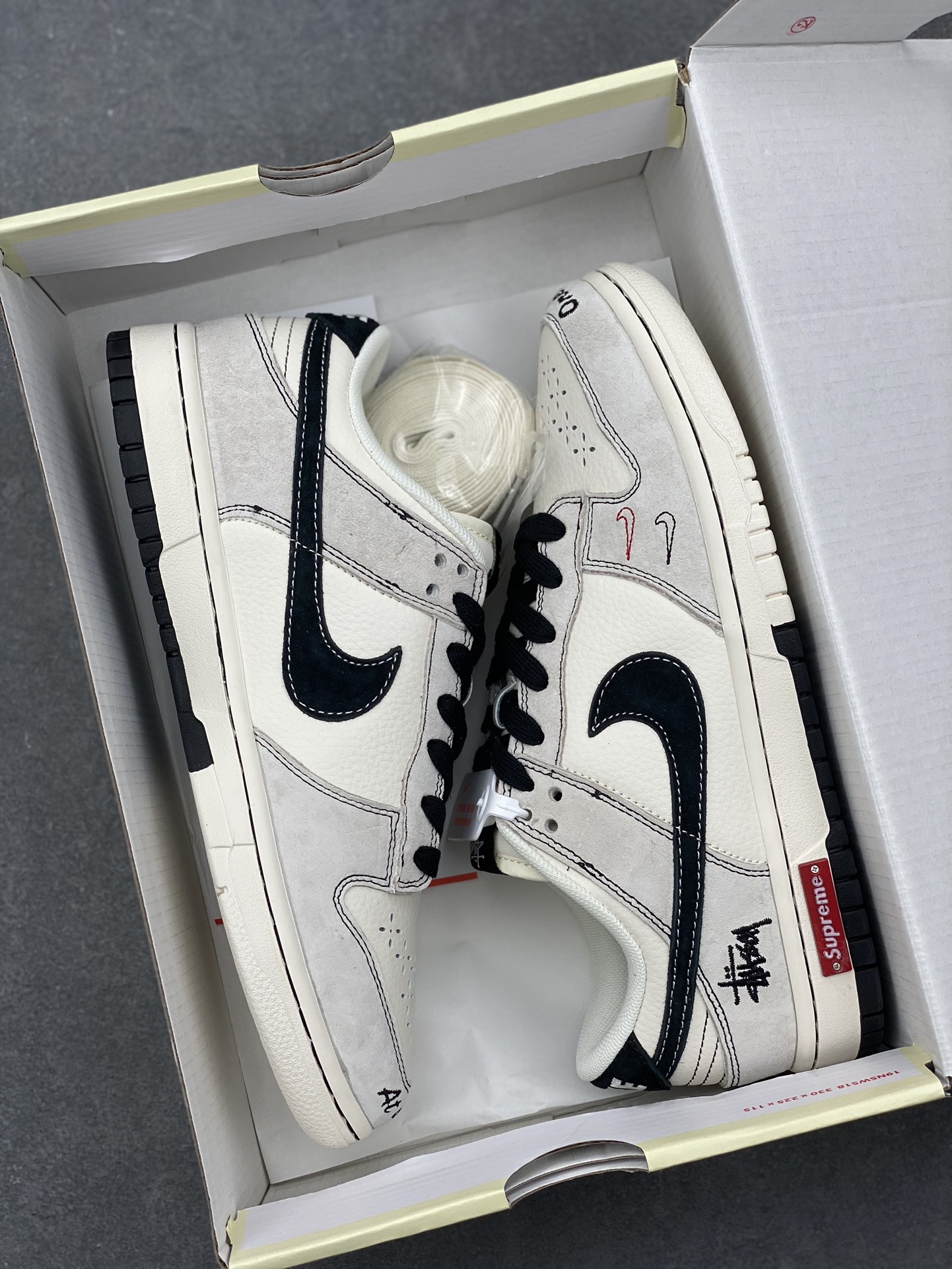 Nike SB Dunk Low Stussy Collab Anniversary Edition Custom Sneakers 10 i1732381824 6759 4