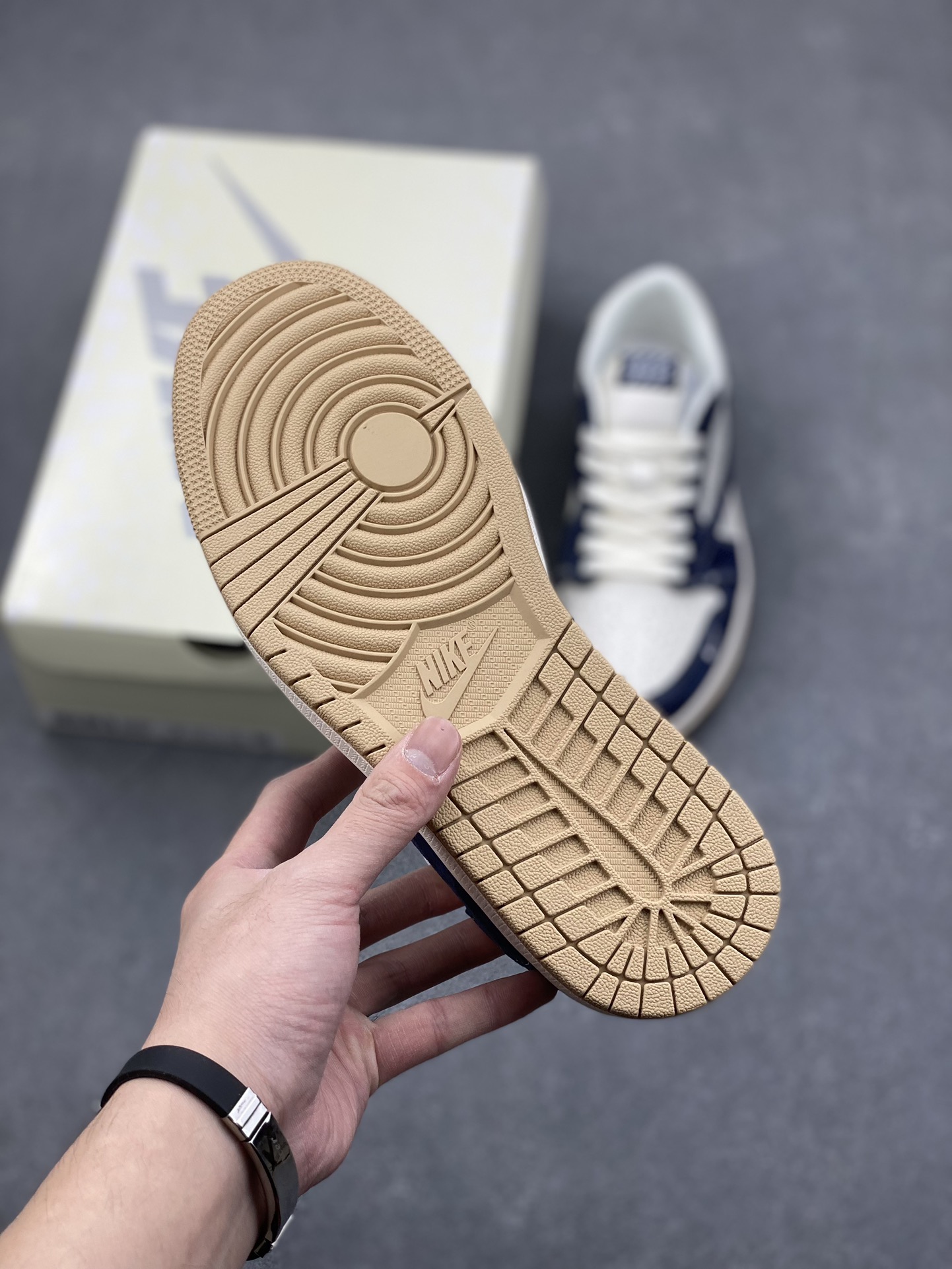 Travis Scott x Fragment Jordan 1 Low OG,Off-White Collab -Khaki Blue 6 i1732567080 5306 3