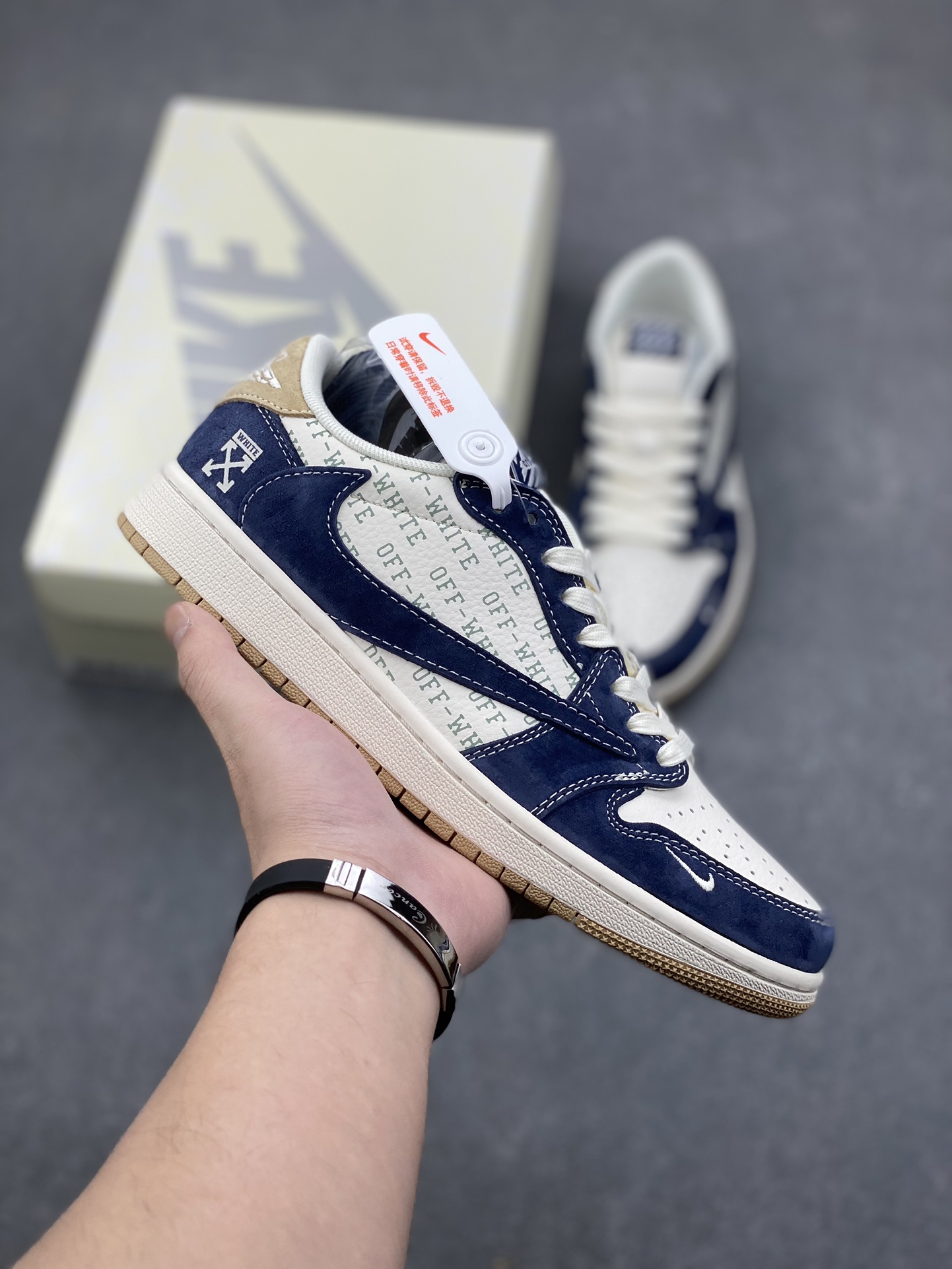 Travis Scott x Fragment Jordan 1 Low OG,Off-White Collab -Khaki Blue 1 i1732567080 8091 6