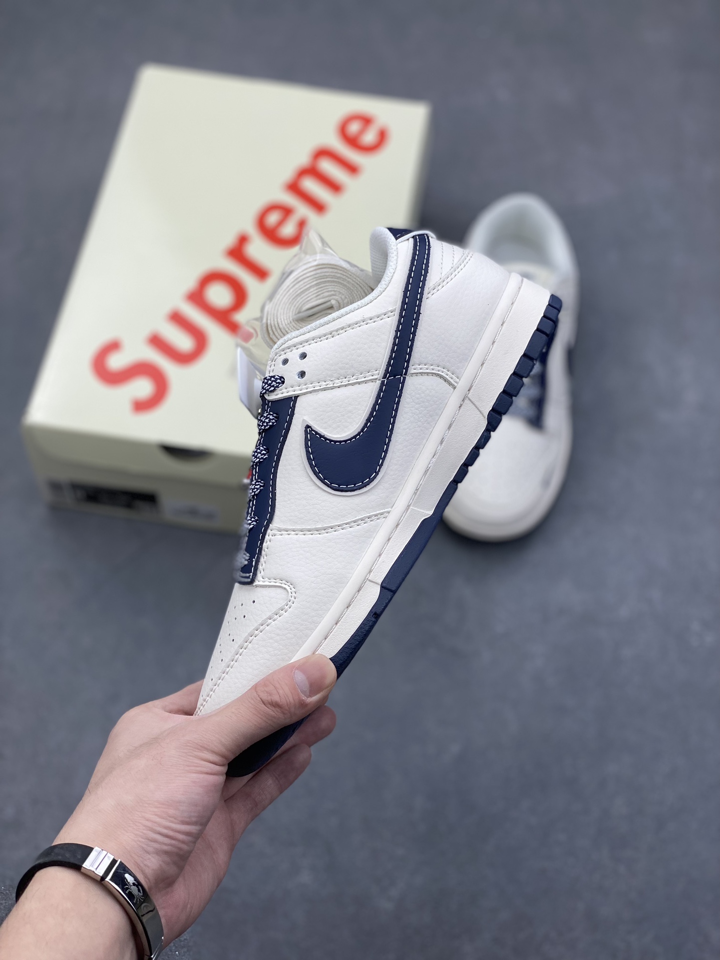 Nike SB Dunk Low Stone Island Supreme Collab Sneakers - Navy/Off-White 4 i1732568002 9883 3