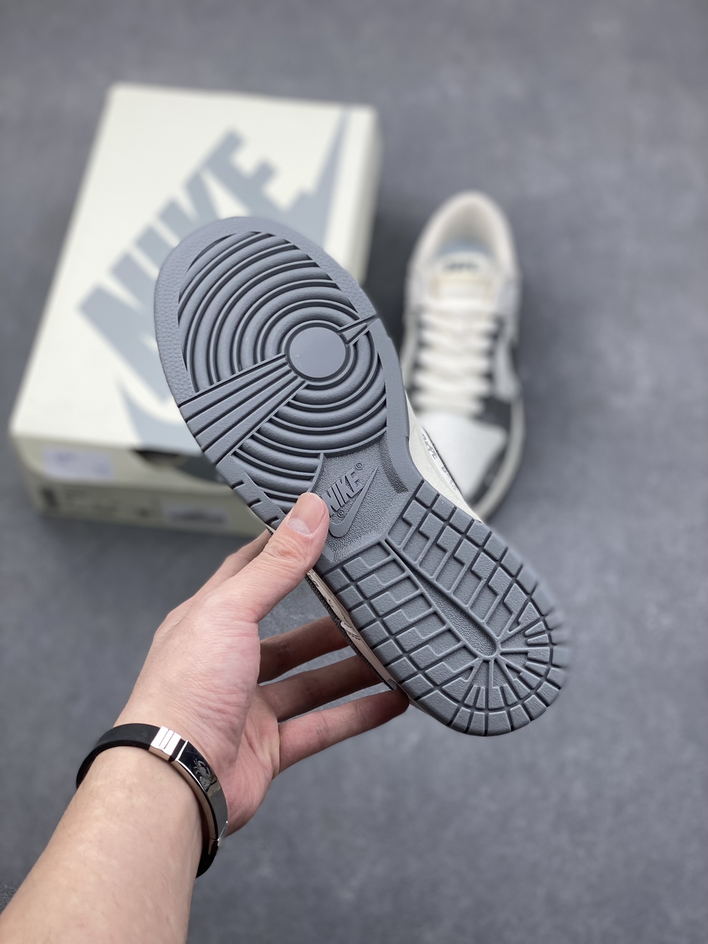 Nike SB Dunk Low Bape Collab Premium Quality Sneakers - Limited Edition 7 i1732568550 3394 3