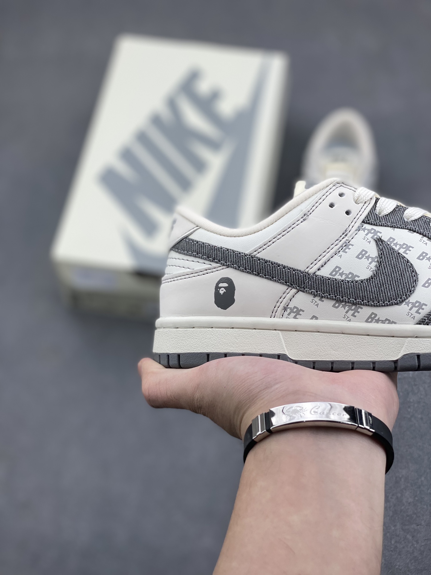 Nike SB Dunk Low Bape Collab Premium Quality Sneakers - Limited Edition 6 i1732568550 3547 8