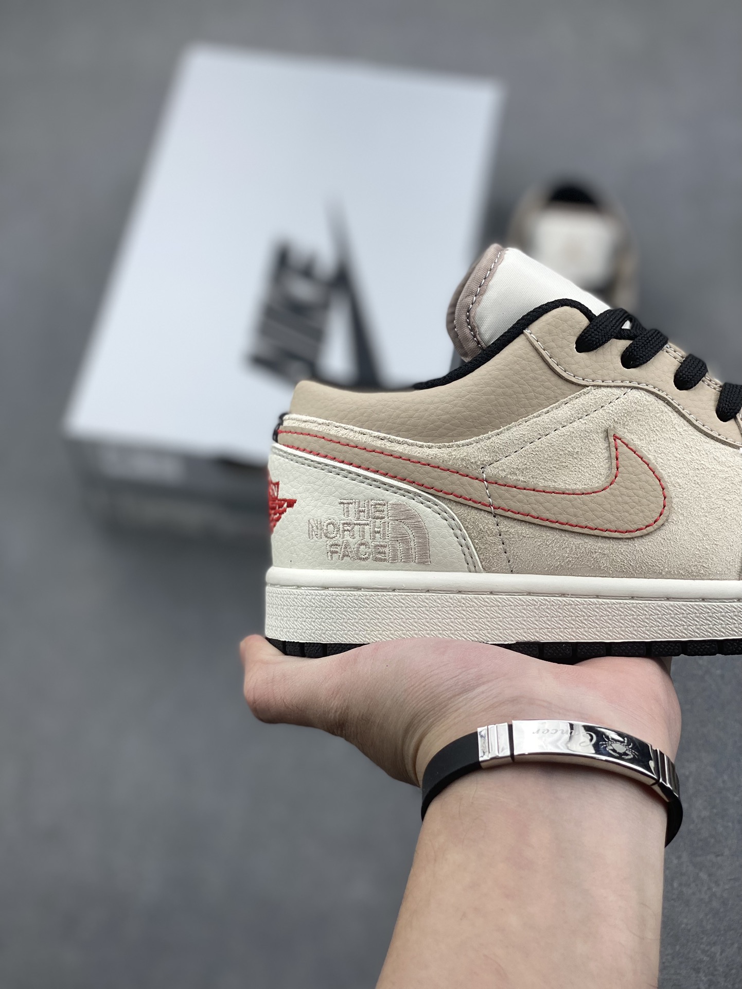 Nike Air Jordan 1 The North Face Low Top Sneakers - 'Light Brown' 5 i1733330741 8658 6