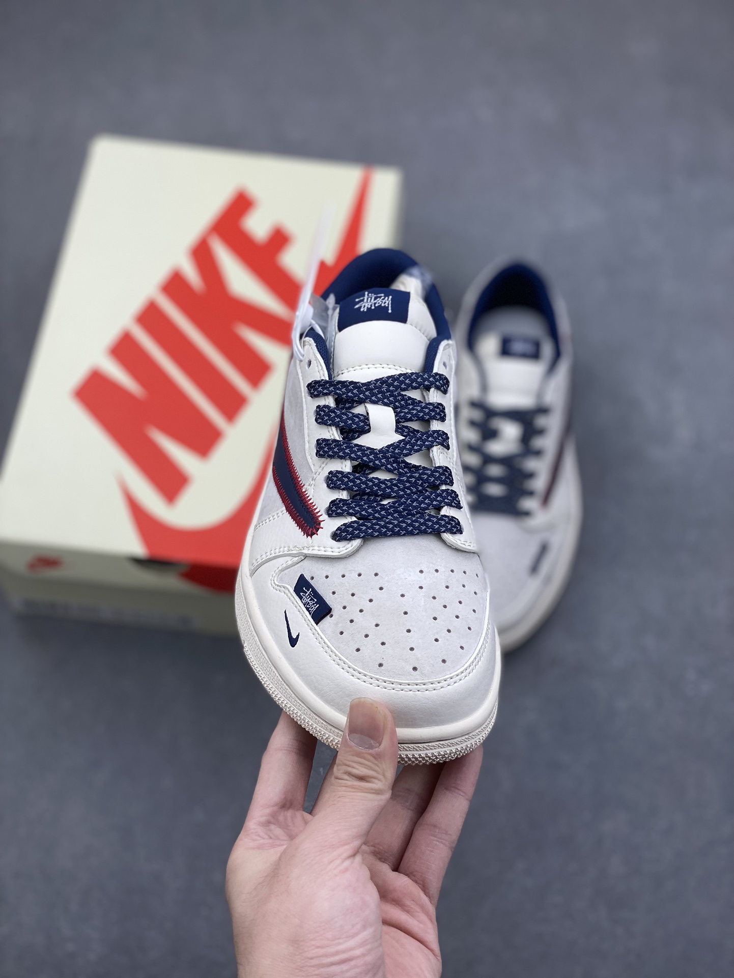 Travis Scott x Fragment Design x Stussy Air Jordan 1 Low OG SP 3 i1733430449 9118 1