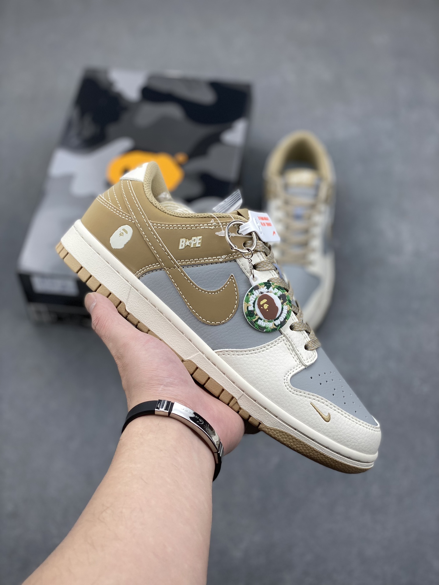 Nike SB Dunk Low Bape Collab Gray Brown Casual Sneakers 2 i1733610626 3483 8