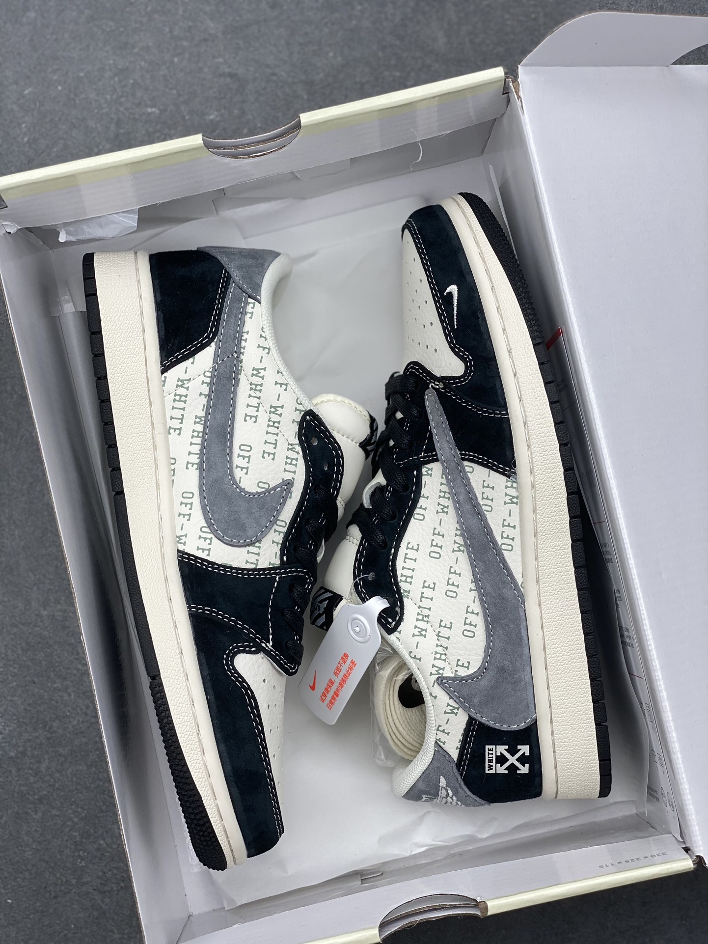 Travis Scott x Nike Air Jordan 1 Low Off-White Reverse Black Grey 10 i1733612405 2409 8