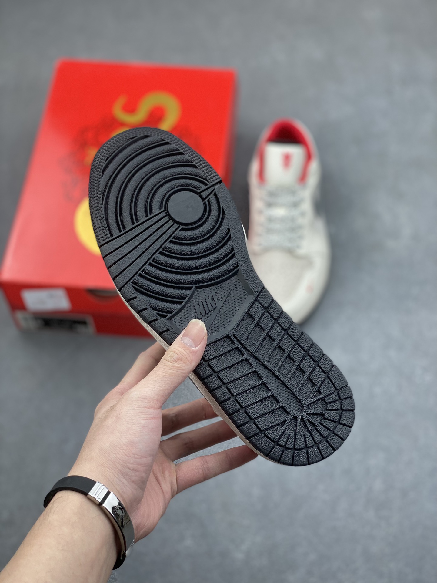 Air Jordan 1 Retro Low 'Year of the Snake' Limited Edition Sneakers 7 i1733937027 4632 6