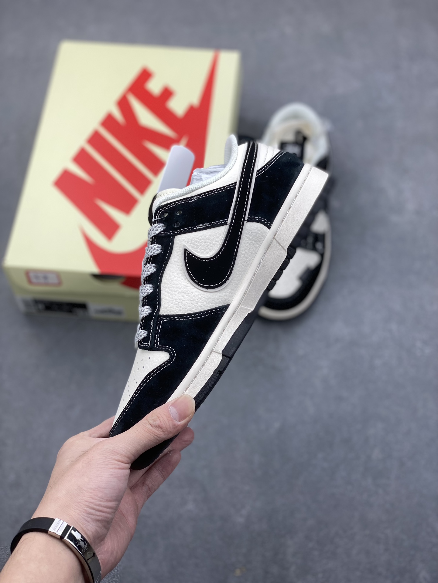 Nike SB Dunk Low Stussy x Gucci Black Shoes, Custom Edition 4 i1733938512 7055 1