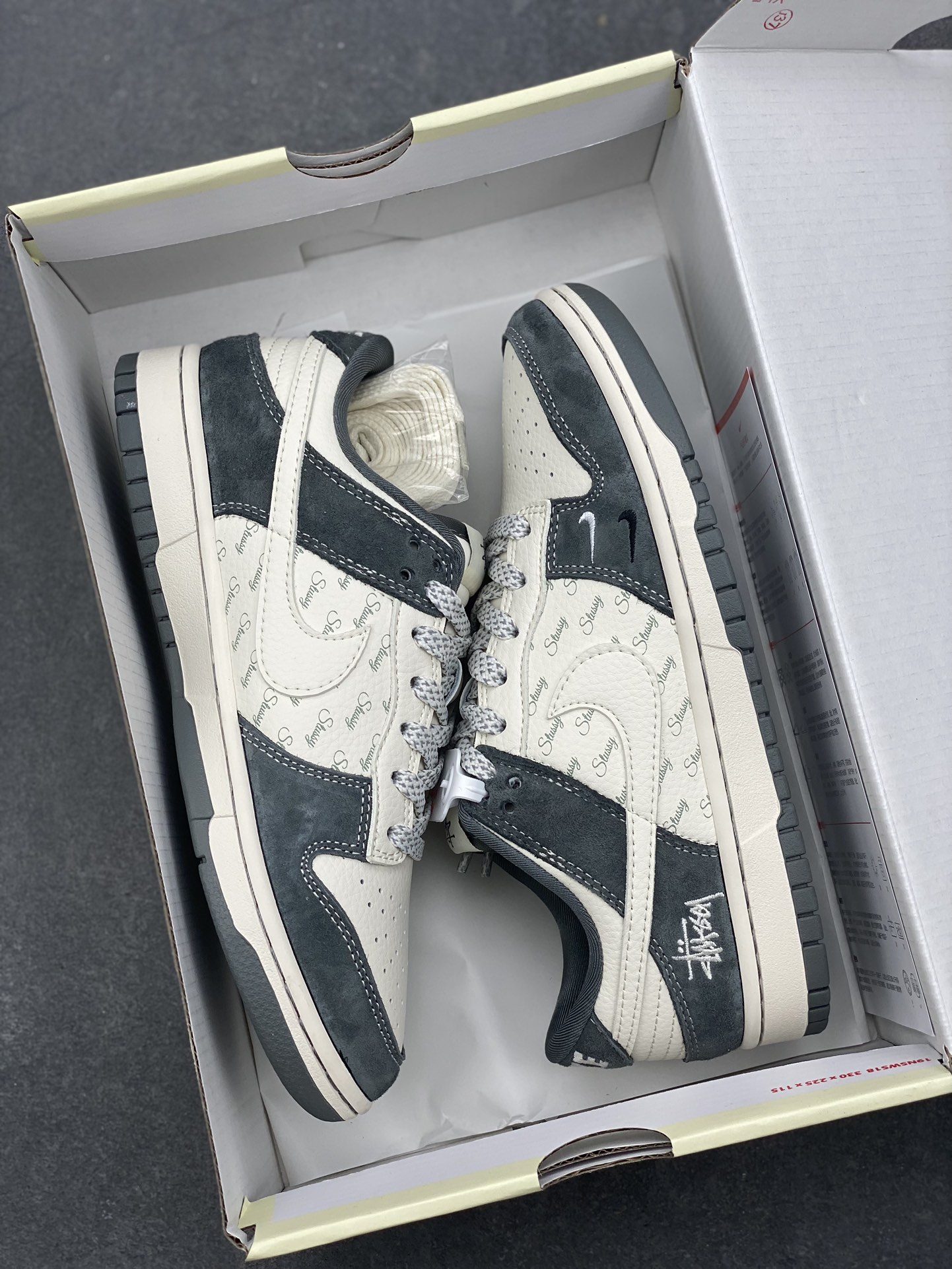 Nike Dunk Low Retro 'DIY' Custom Sneakers - Premium Comfort & Style 9 i1734109731 5279 1