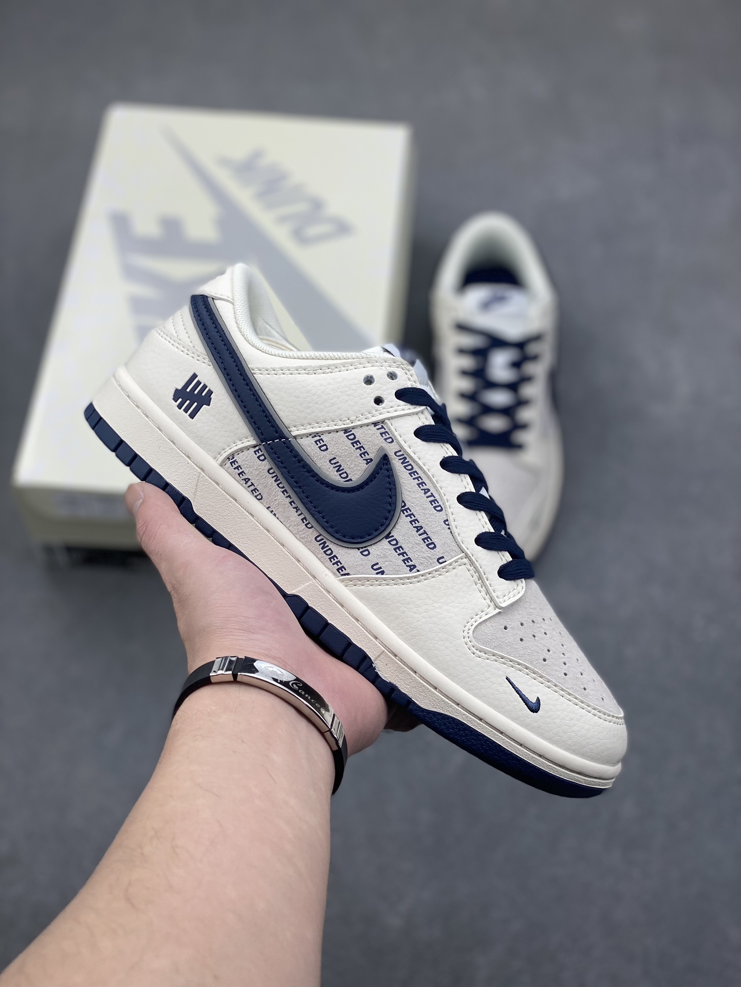 Nike SB Dunk Low UNDEFEATED Collab Sneakers - Navy Blue Accents, Premium Quality 2 i1734110532 682 0