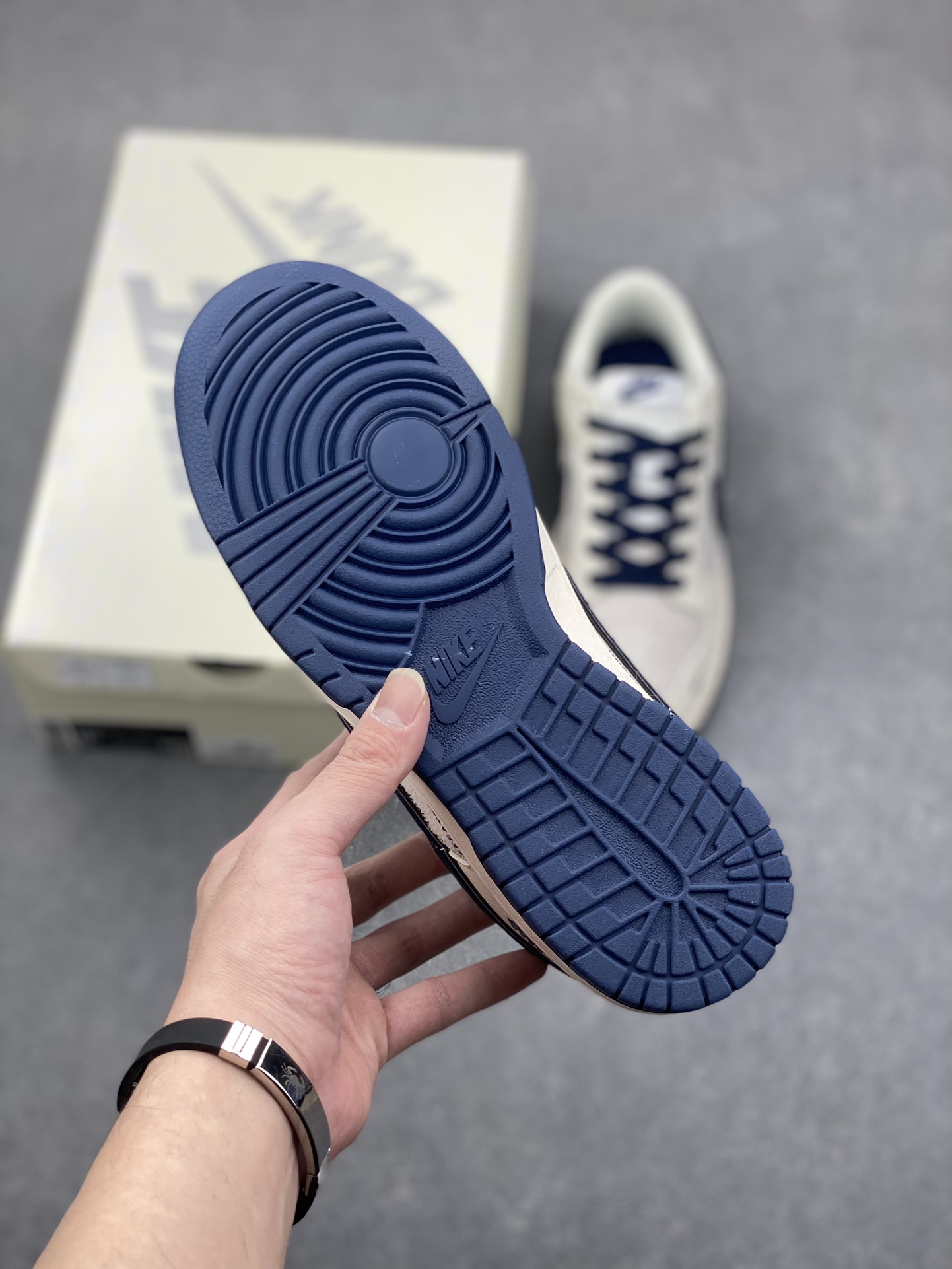 Nike SB Dunk Low UNDEFEATED Collab Sneakers - Navy Blue Accents, Premium Quality 7 i1734161953 7245 0