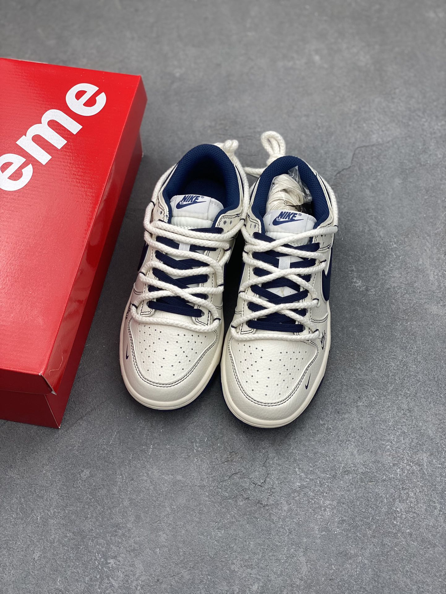 Nike SB Dunk Low Supreme Sneakers Premium Leather Blue Accents - Limited Edition 8 i1734281844 3798 3