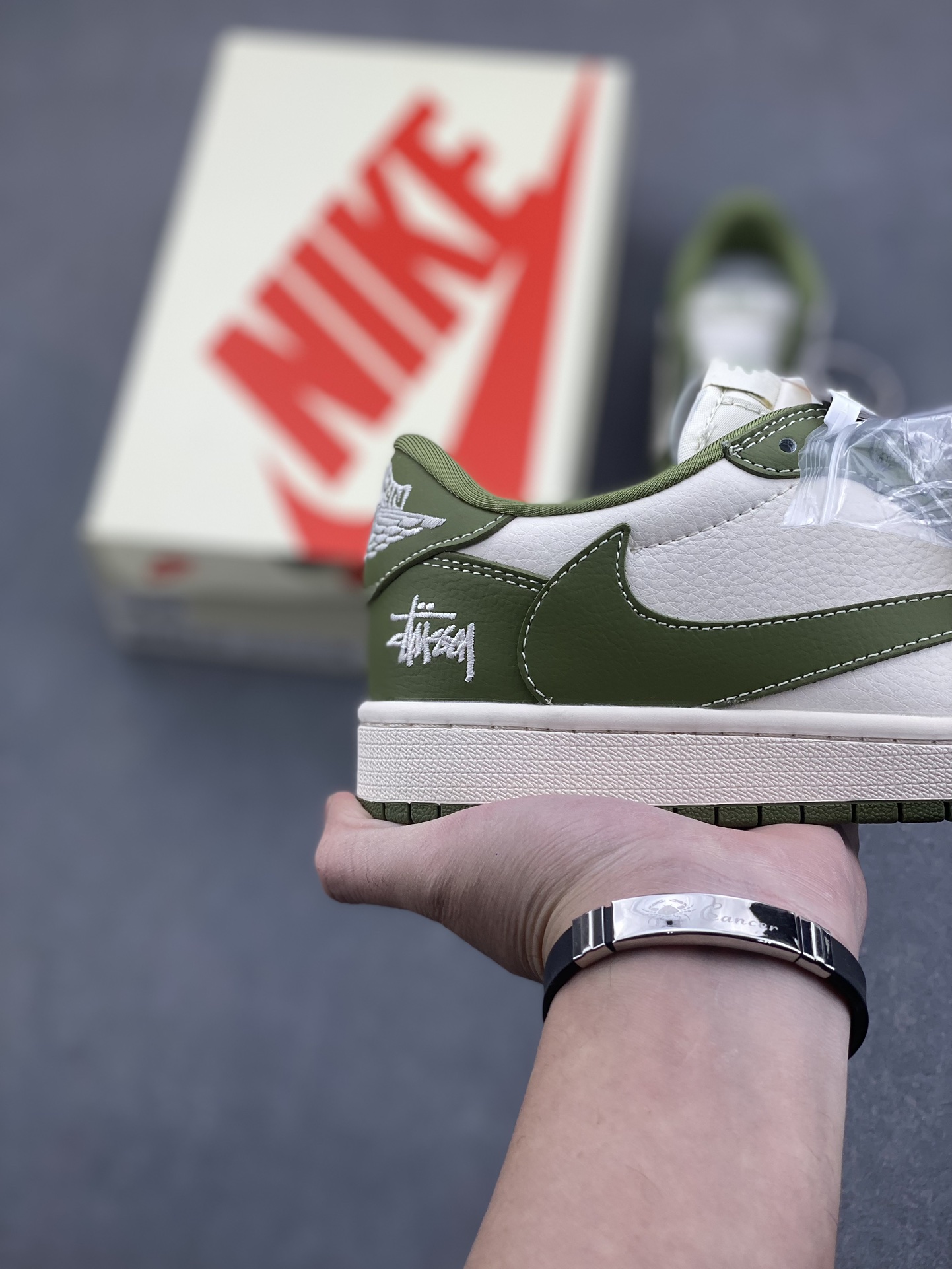 Travis Scott x Fragment Design x Stussy Air Jordan 1 Low OG Green 5 i1734454904 5574 7