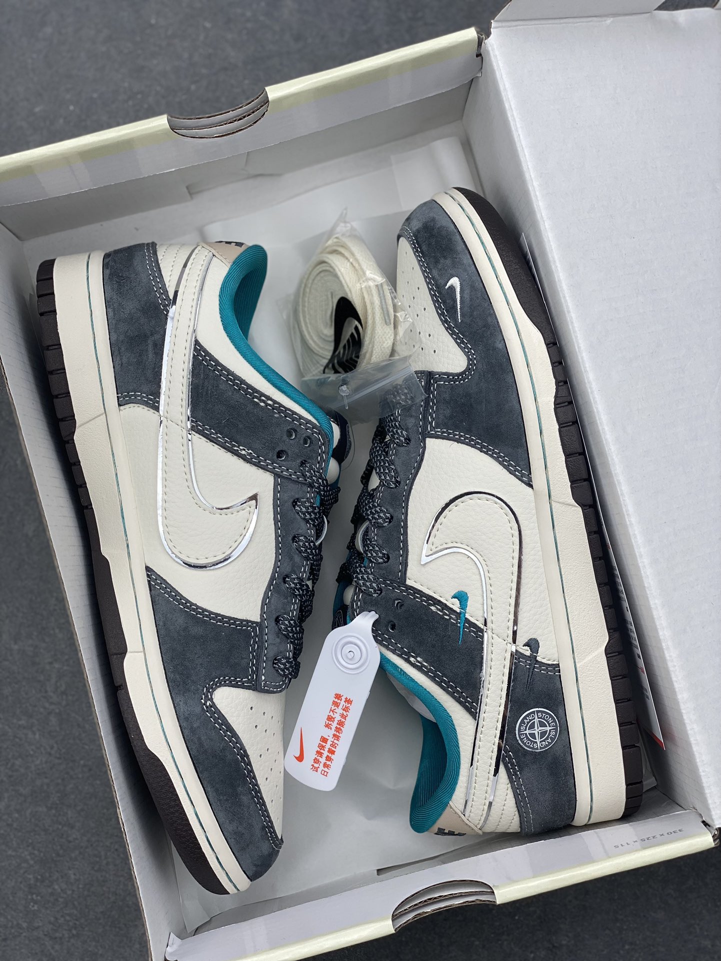 Nike Dunk Low Retro DIY Custom Sneakers - Premium Leather, Comfort Fit 10 i1734455092 310 5
