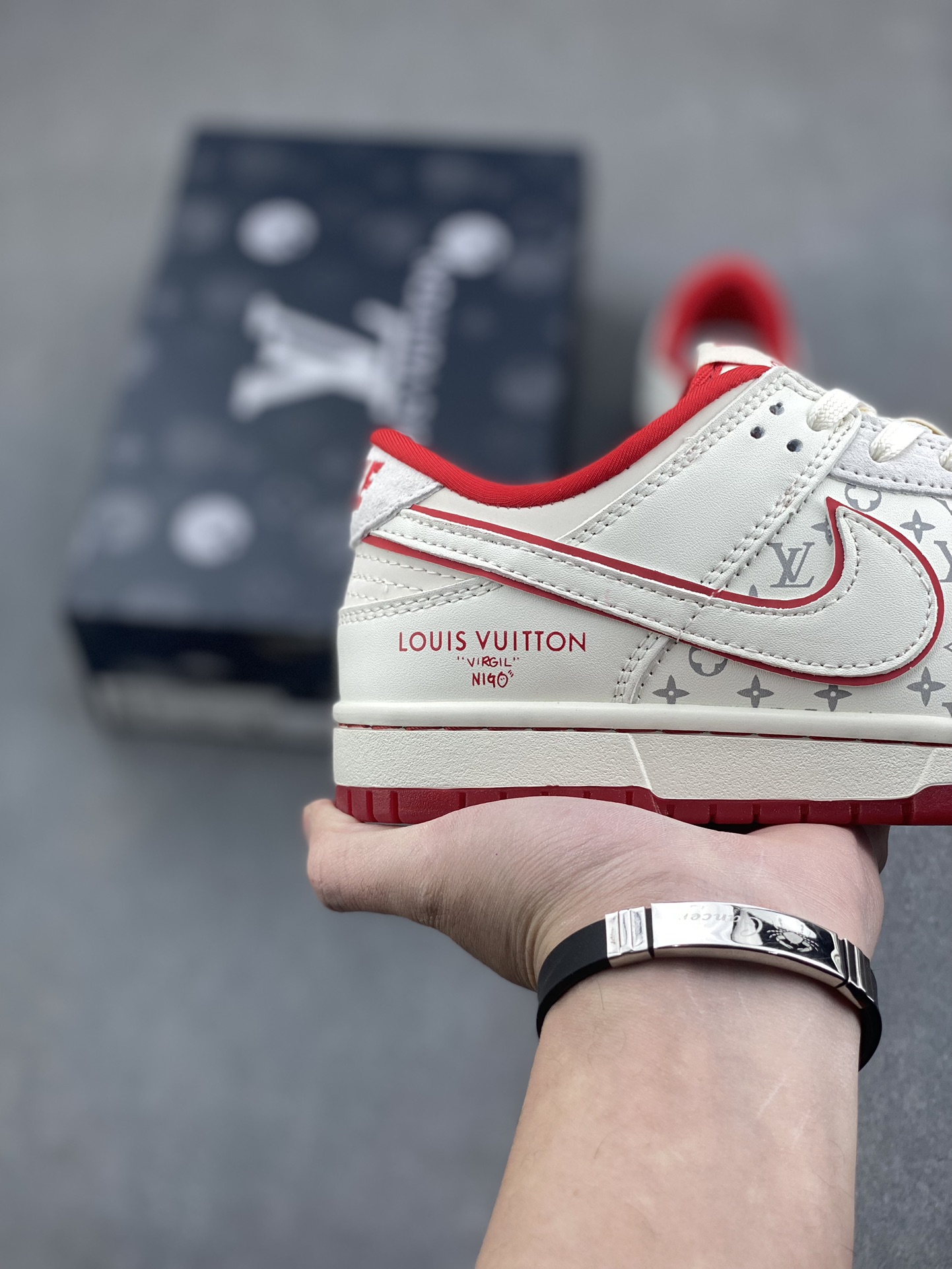Nike Dunk Low Retro x Louis Vuitton Custom Low-Top Sneakers - CH8311-275 5 i1734555657 3675 3