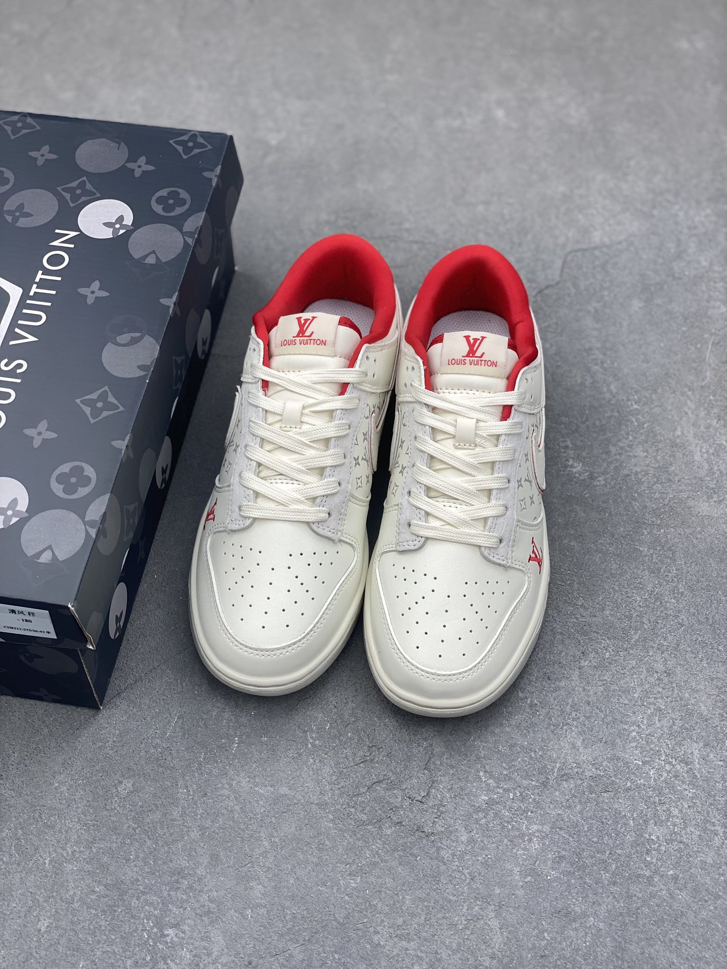 Nike Dunk Low Retro x Louis Vuitton Custom Low-Top Sneakers - CH8311-275 8 i1734555657 6591 7