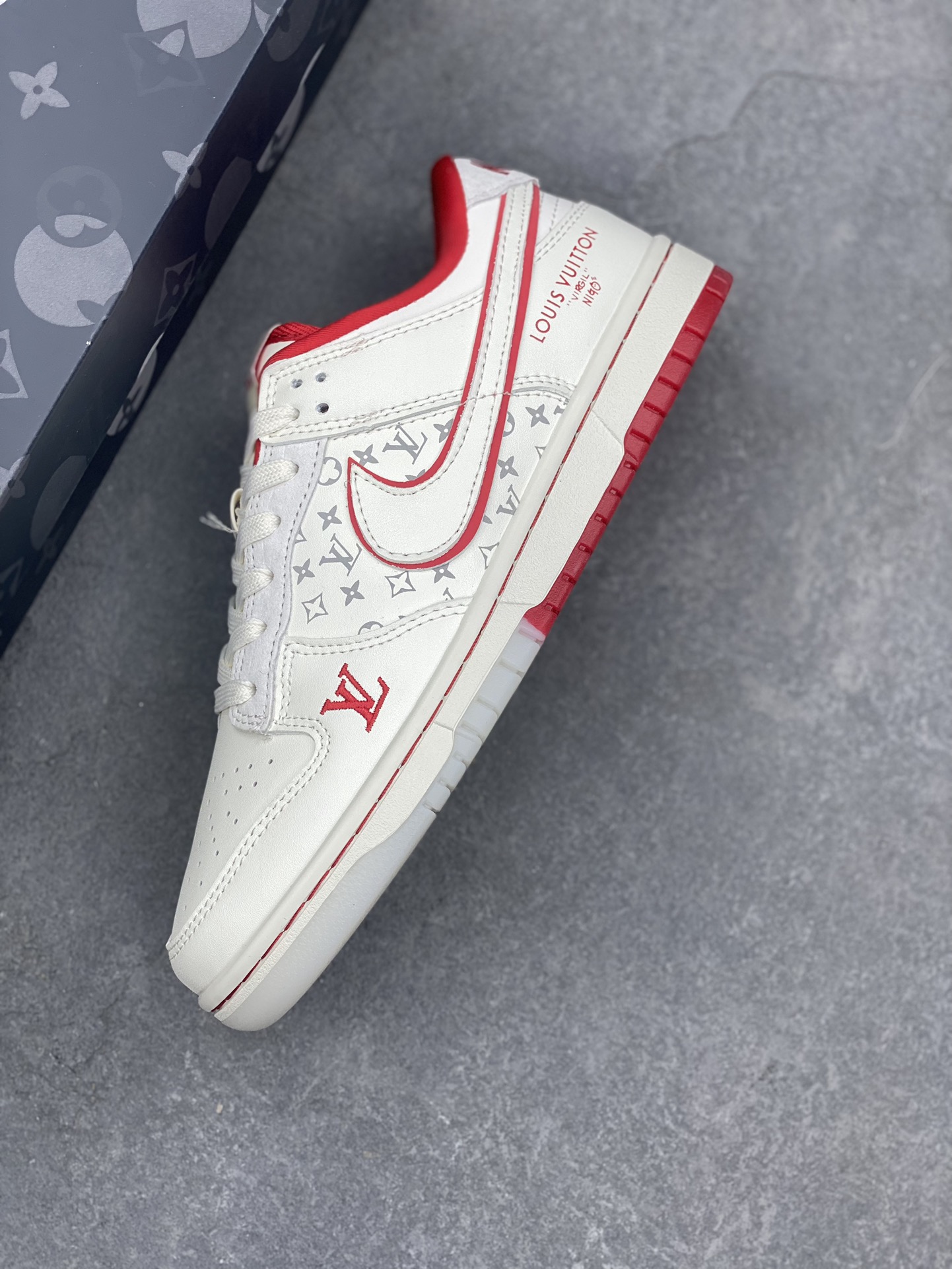 Nike Dunk Low Retro x Louis Vuitton Custom Low-Top Sneakers - CH8311-275 7 i1734555657 8558 4
