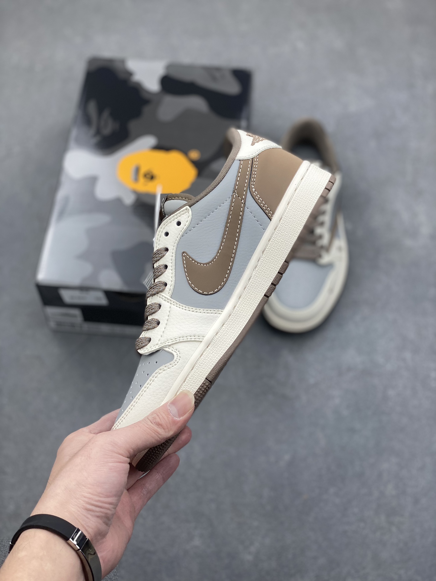 Travis Scott x Fragment Design x Air Jordan 1 Low OG SP Bape—— 3 i1734556130 179 8