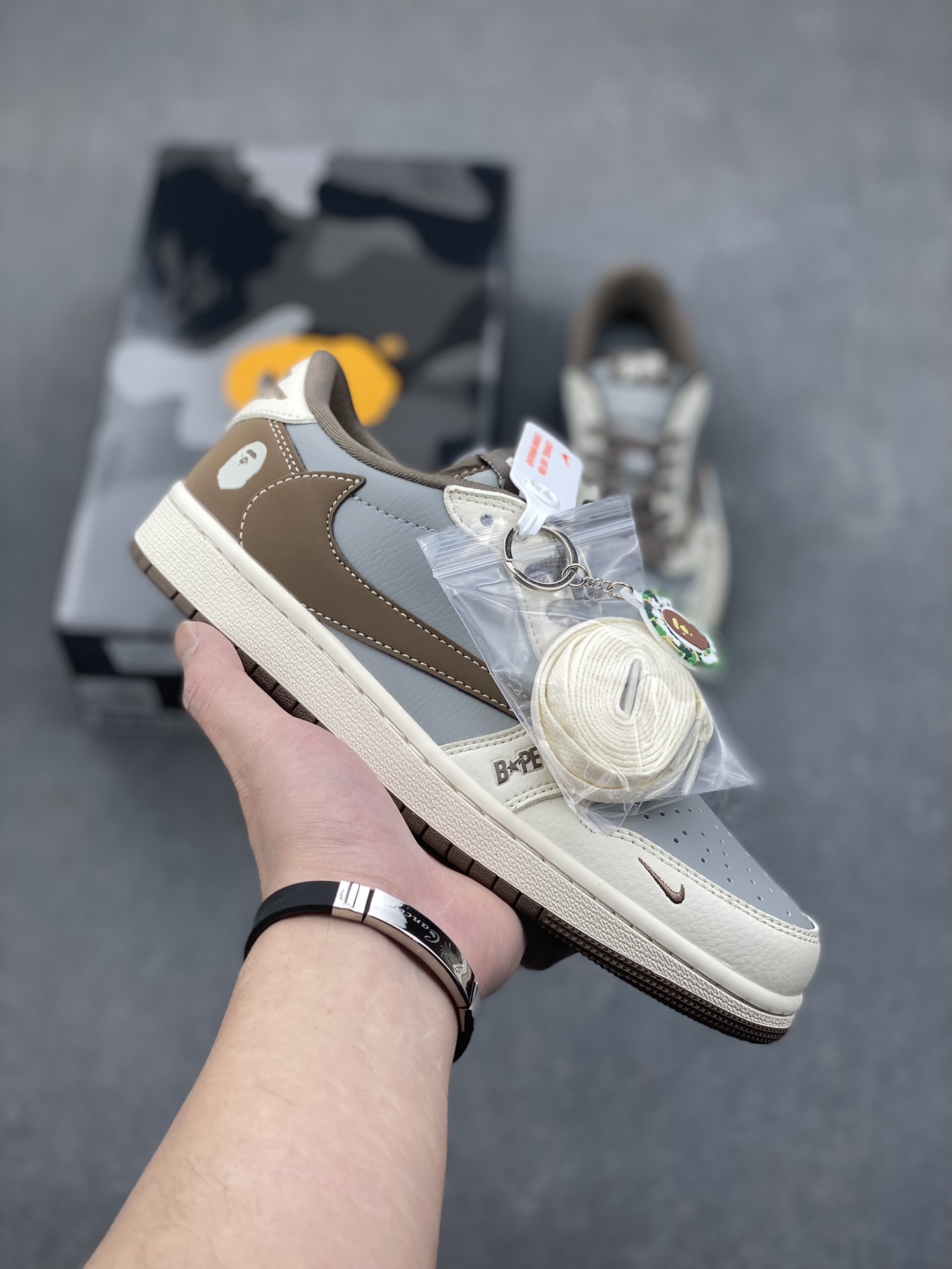 Travis Scott x Fragment Design x Air Jordan 1 Low OG SP Bape—— 1 i1734556130 4838 5
