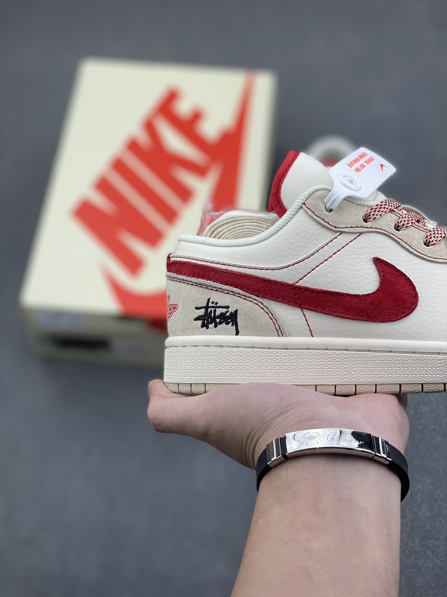 Nike Air Jordan 1 Low x Stussy Collab Cream/Red Sneakers 5 i1734628796 4011 5