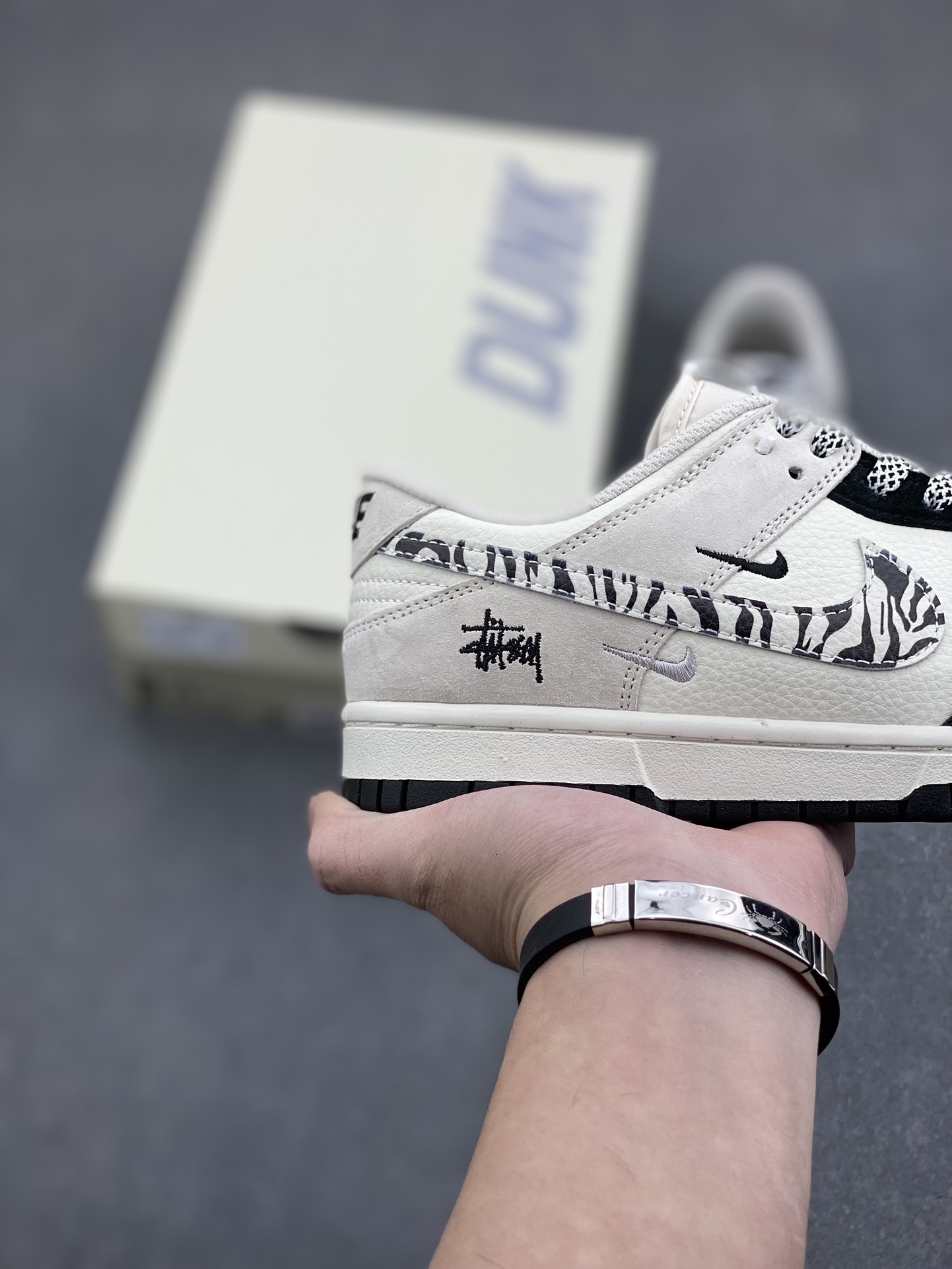Nike SB Dunk Low BAPE Collabo Sneakers - Premium Comfort & Style 5 i1735060610 1555 2