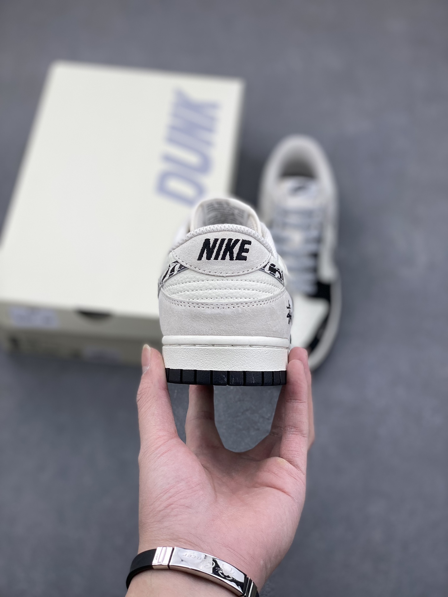 Nike SB Dunk Low BAPE Collabo Sneakers - Premium Comfort & Style 4 i1735060610 9864 6
