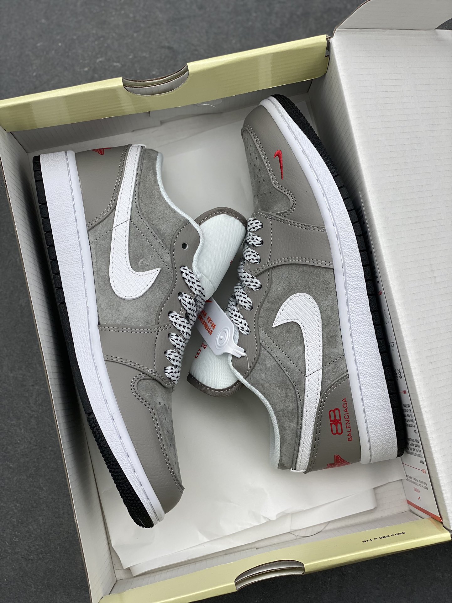 Nike Air Jordan 1 Low Grey White Red Casual Shoes 10 i1735154591 7186 5