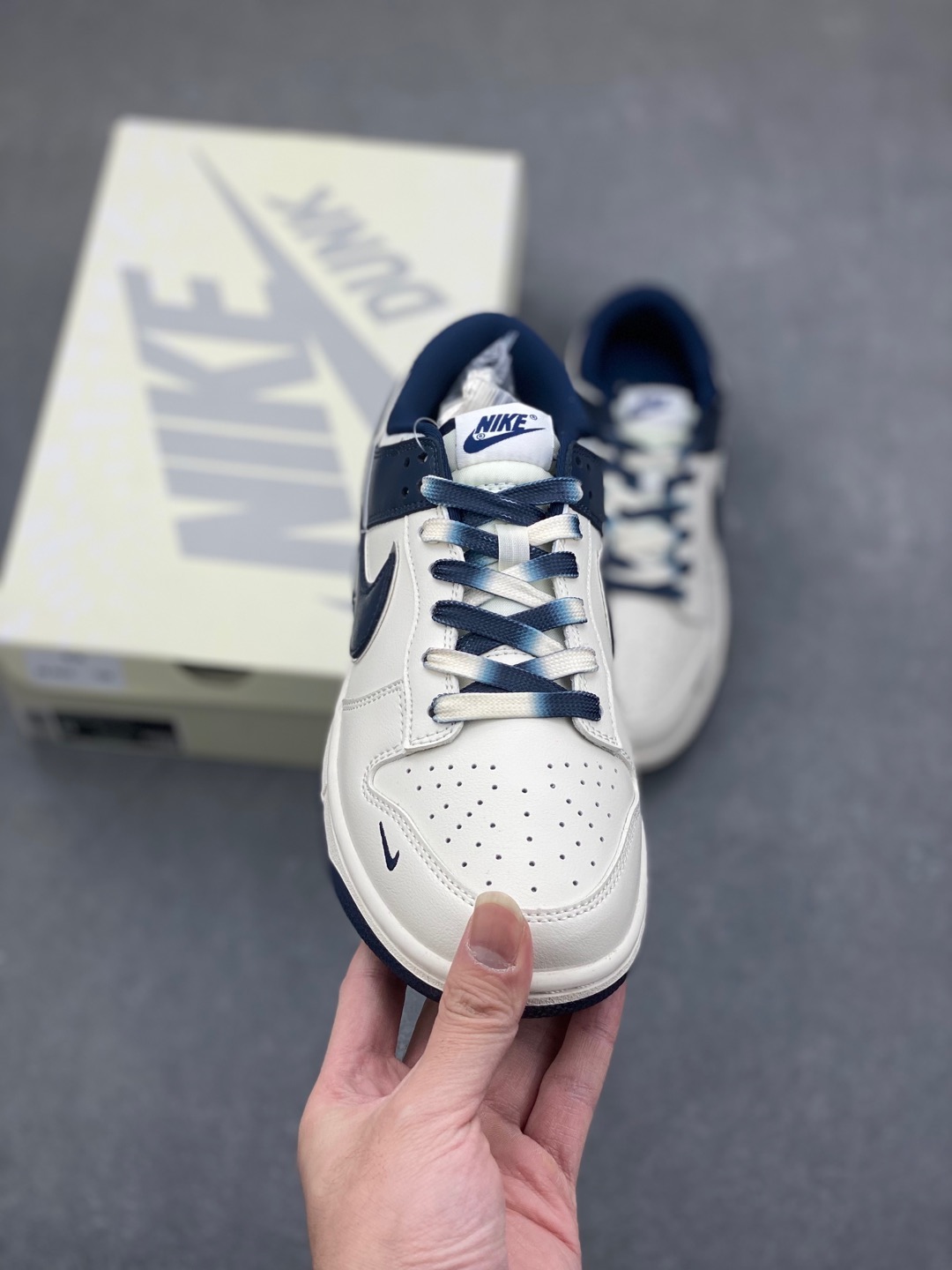 Nike SB Dunk Low Louis Vuitton Custom White Blue Casual Sneakers 3 i1735244547850 4999 0 1