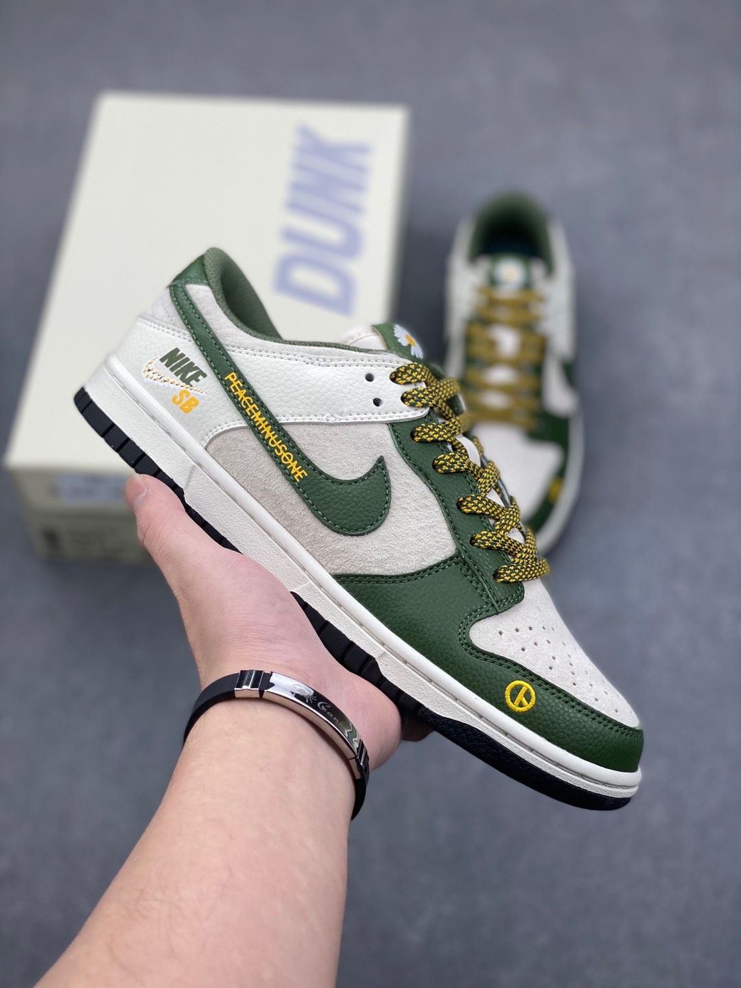 Nike SB Dunk Low Peaceminusone Daisy - Pigalle Green Casual Sneakers 2 i1735245554677 3711 0 0