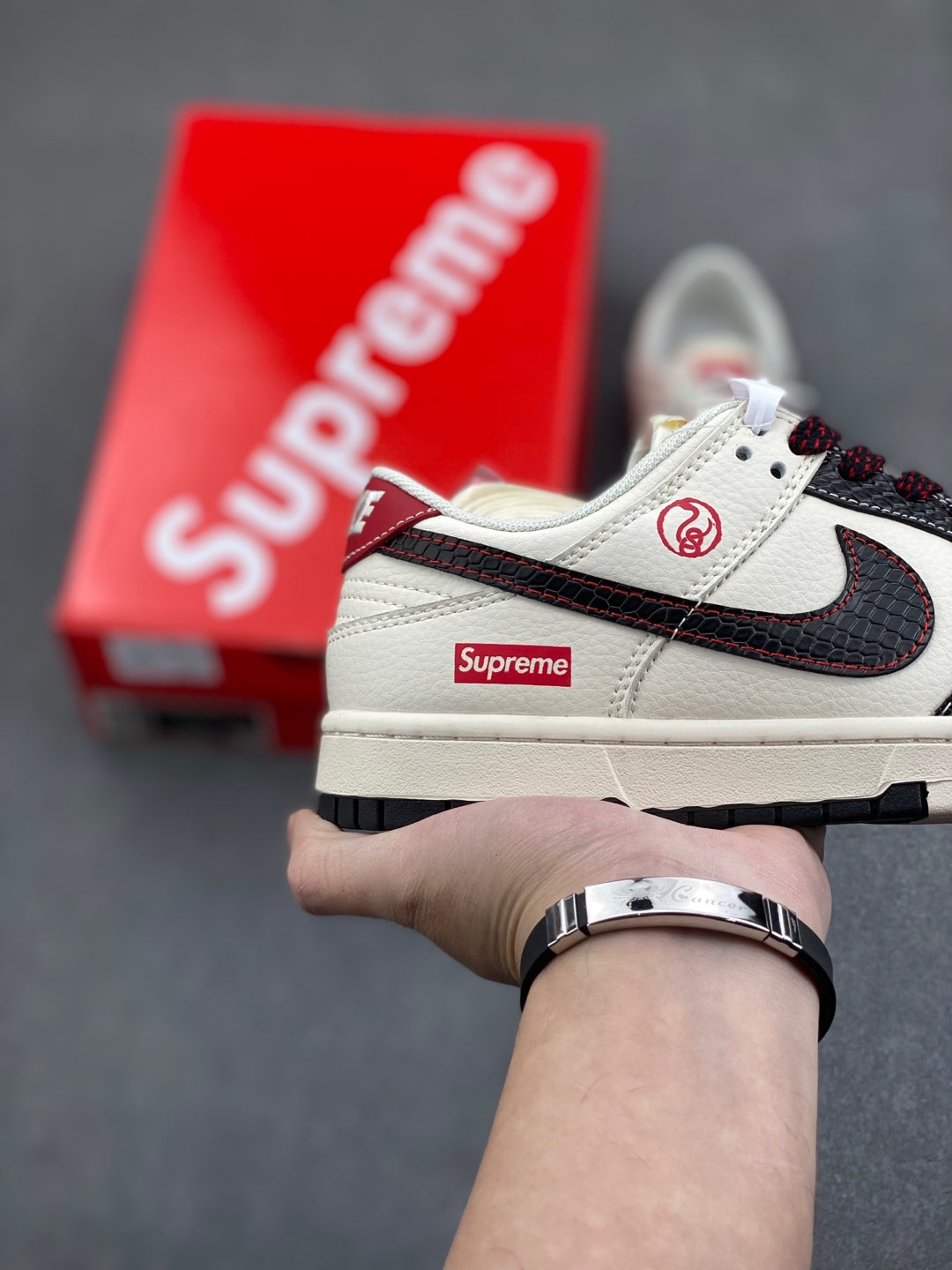 Nike SB Dunk Low x Supreme 'Year of the Snake' White Black Sneakers 6 i1735328587239 7526 0 4