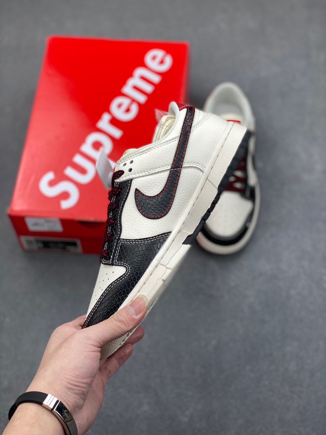 Nike SB Dunk Low x Supreme 'Year of the Snake' White Black Sneakers 4 i1735328587527 1723 0 2