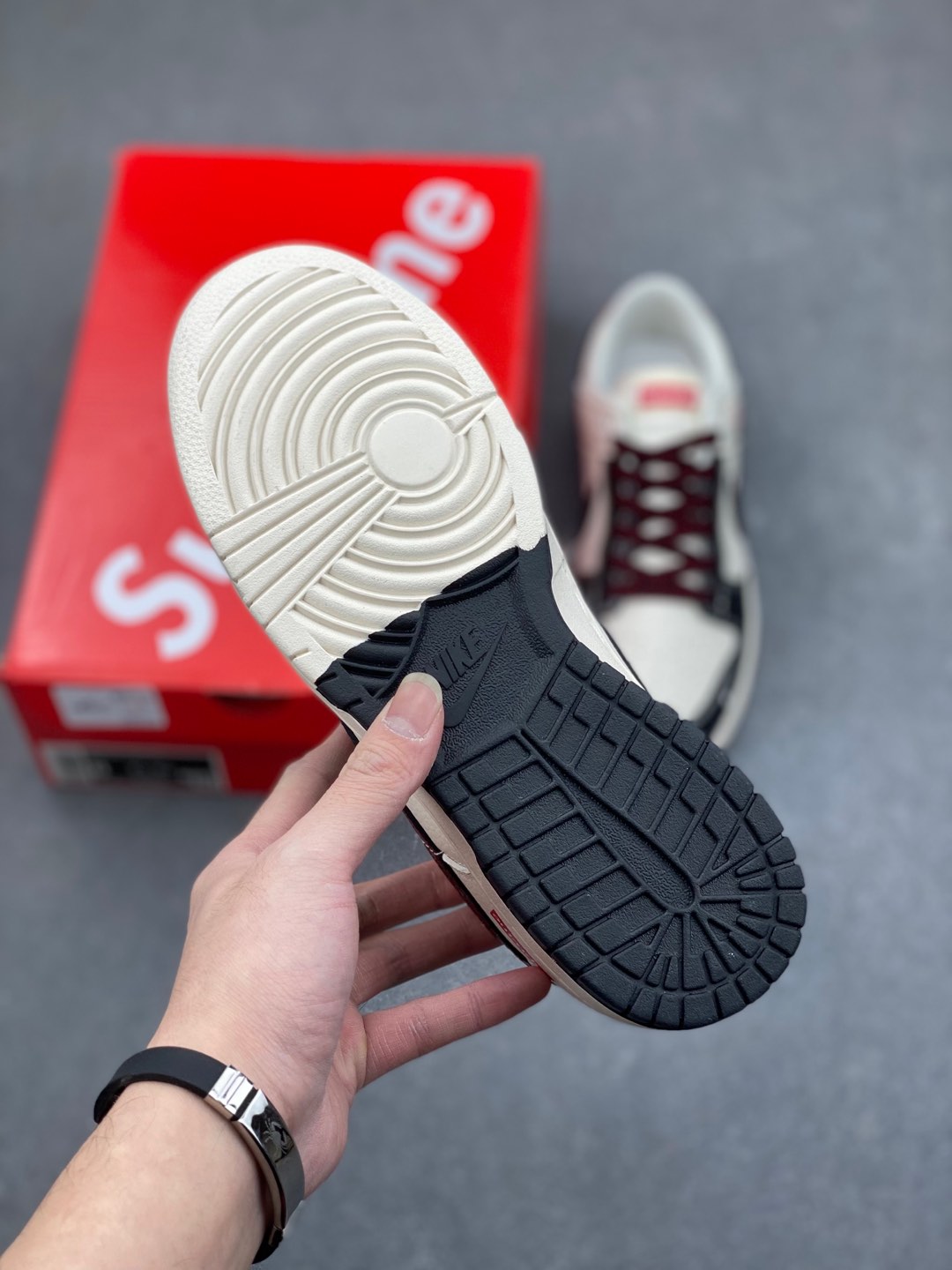 Nike SB Dunk Low x Supreme 'Year of the Snake' White Black Sneakers 7 i1735328587669 7678 0 5