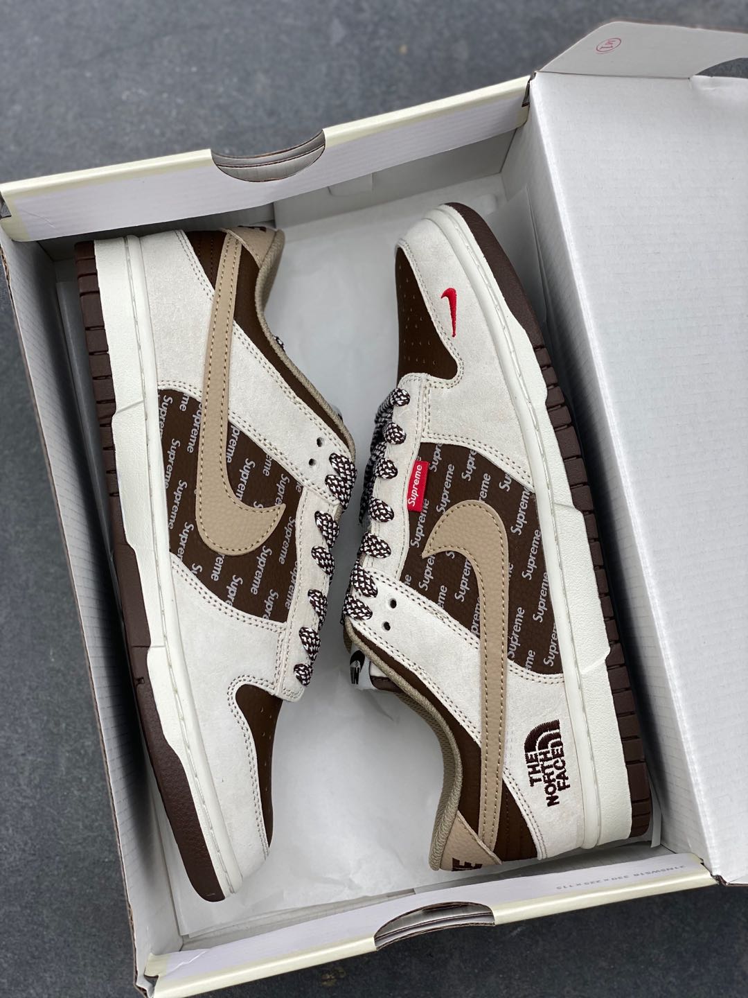Nike SB Dunk Low The North Face x Supreme Brown Casual Shoes 10 i1735507104661 9145 0 8