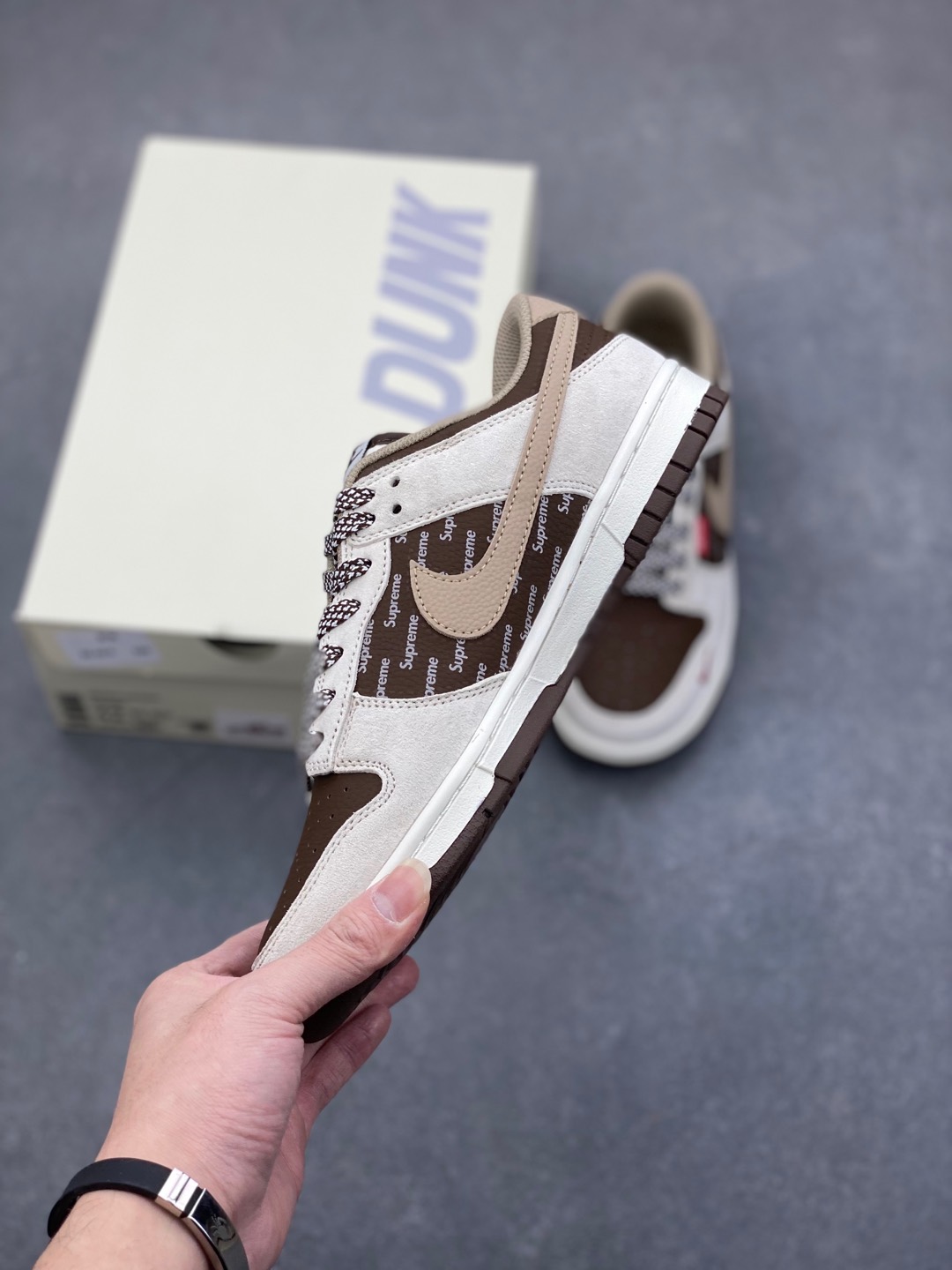 Nike SB Dunk Low The North Face x Supreme Brown Casual Shoes 4 i1735507105676 9725 0 2
