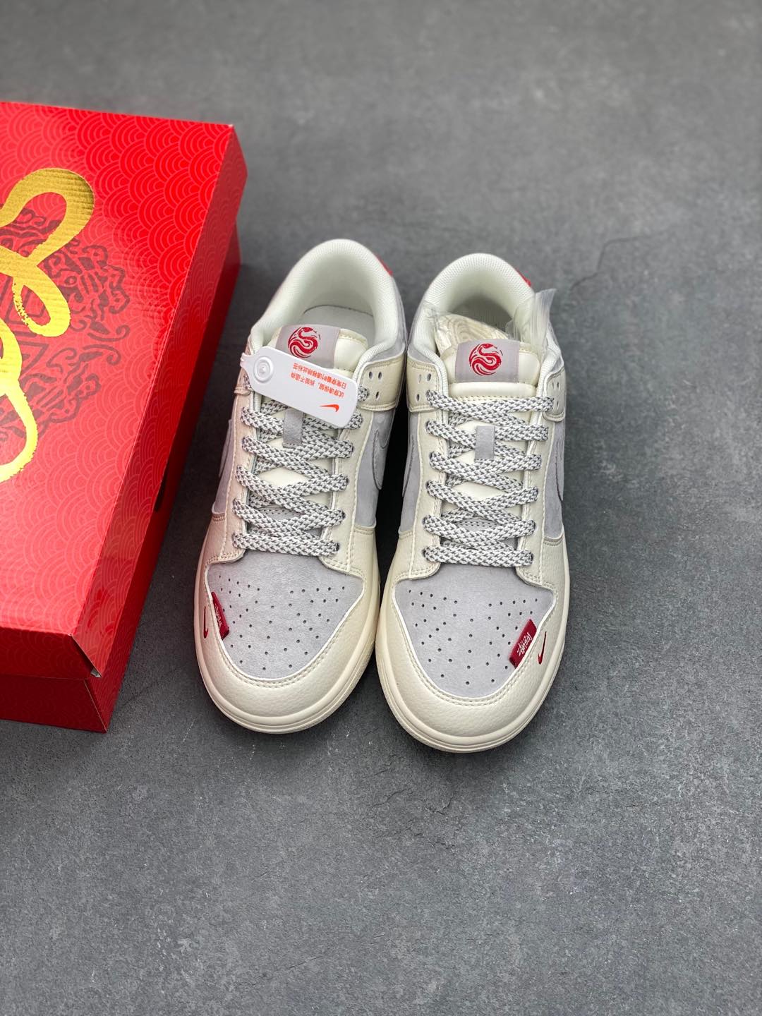 Nike SB Dunk Low x Stussy 'Year of the Snake' White Grey (Various Sizes) 9 i1735592432357 820 0 7
